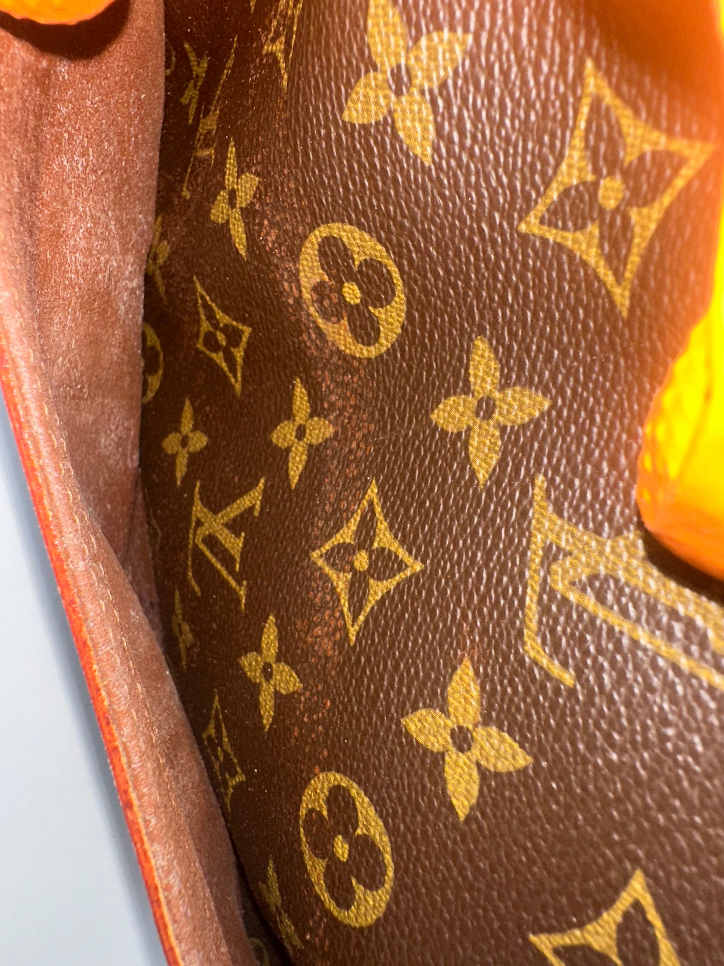 Louis Vuitton Trocadero 27