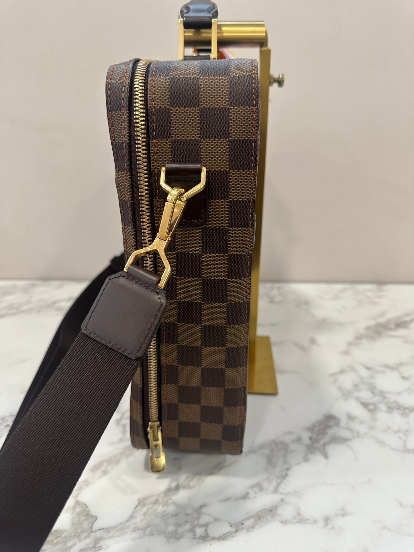 Louis Vuitton Savana Laptop