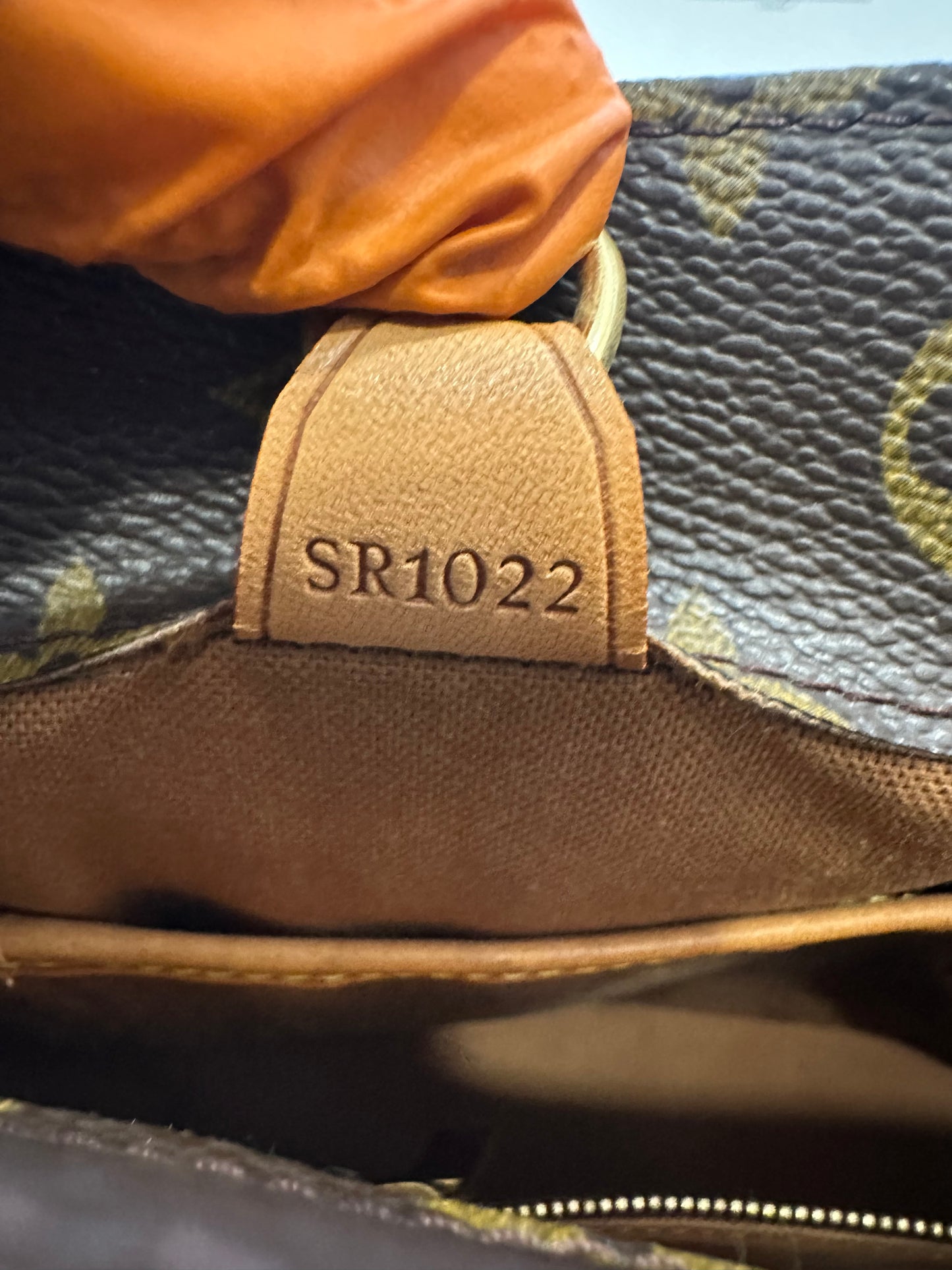 017844 - Louis Vuitton Vavin GM