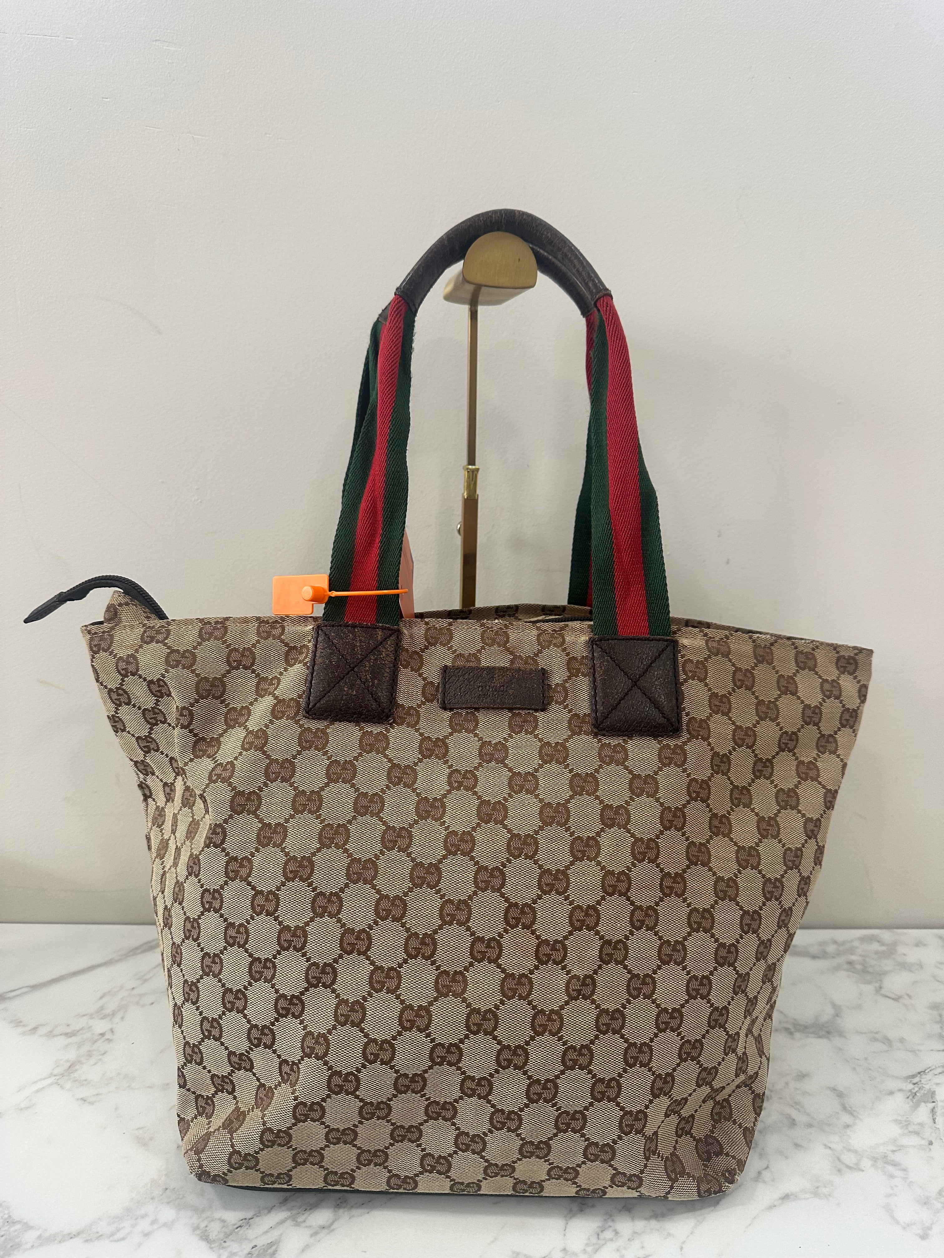 Gucci Beige