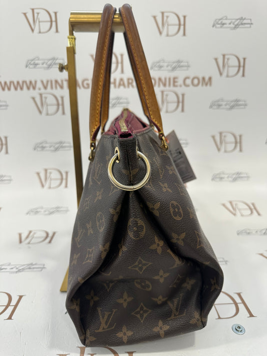 016809 - Louis Vuitton Pallas