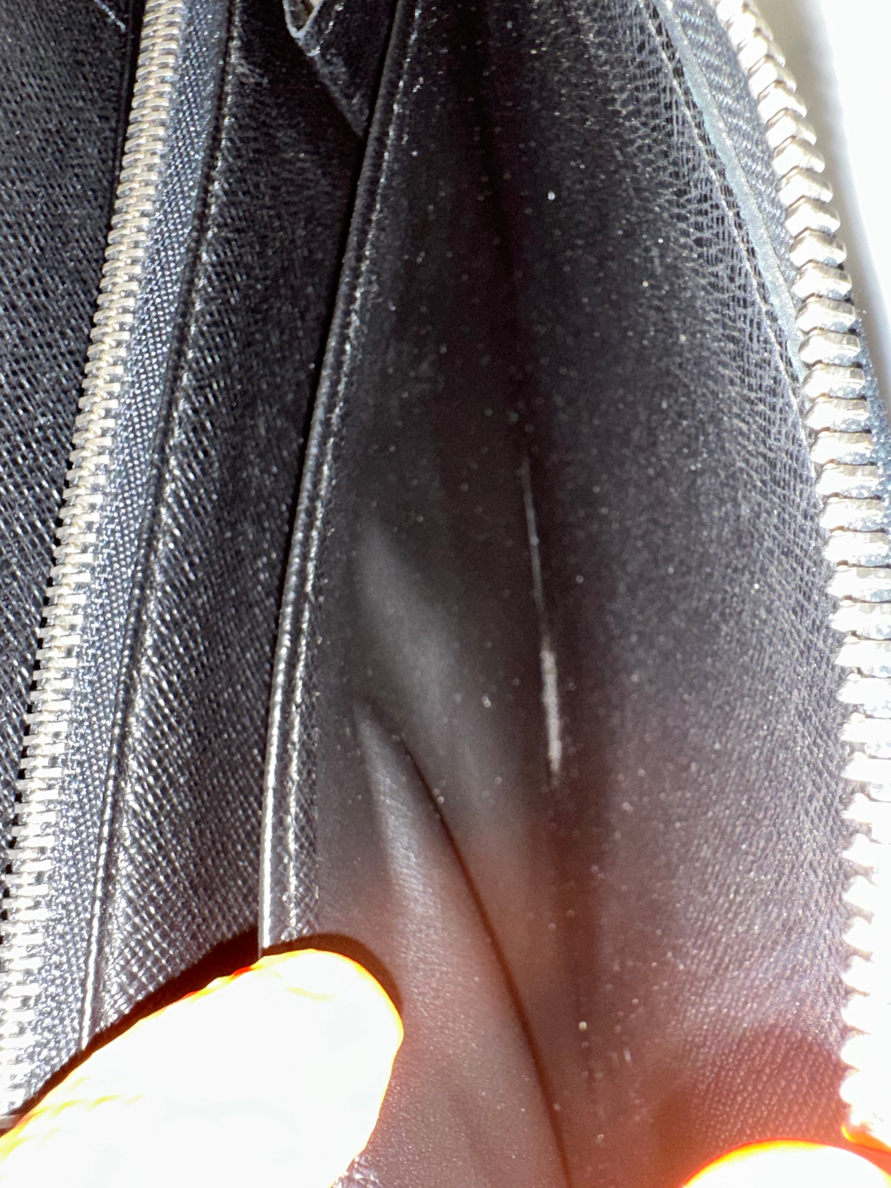 Louis Vuitton Zippy Graphite