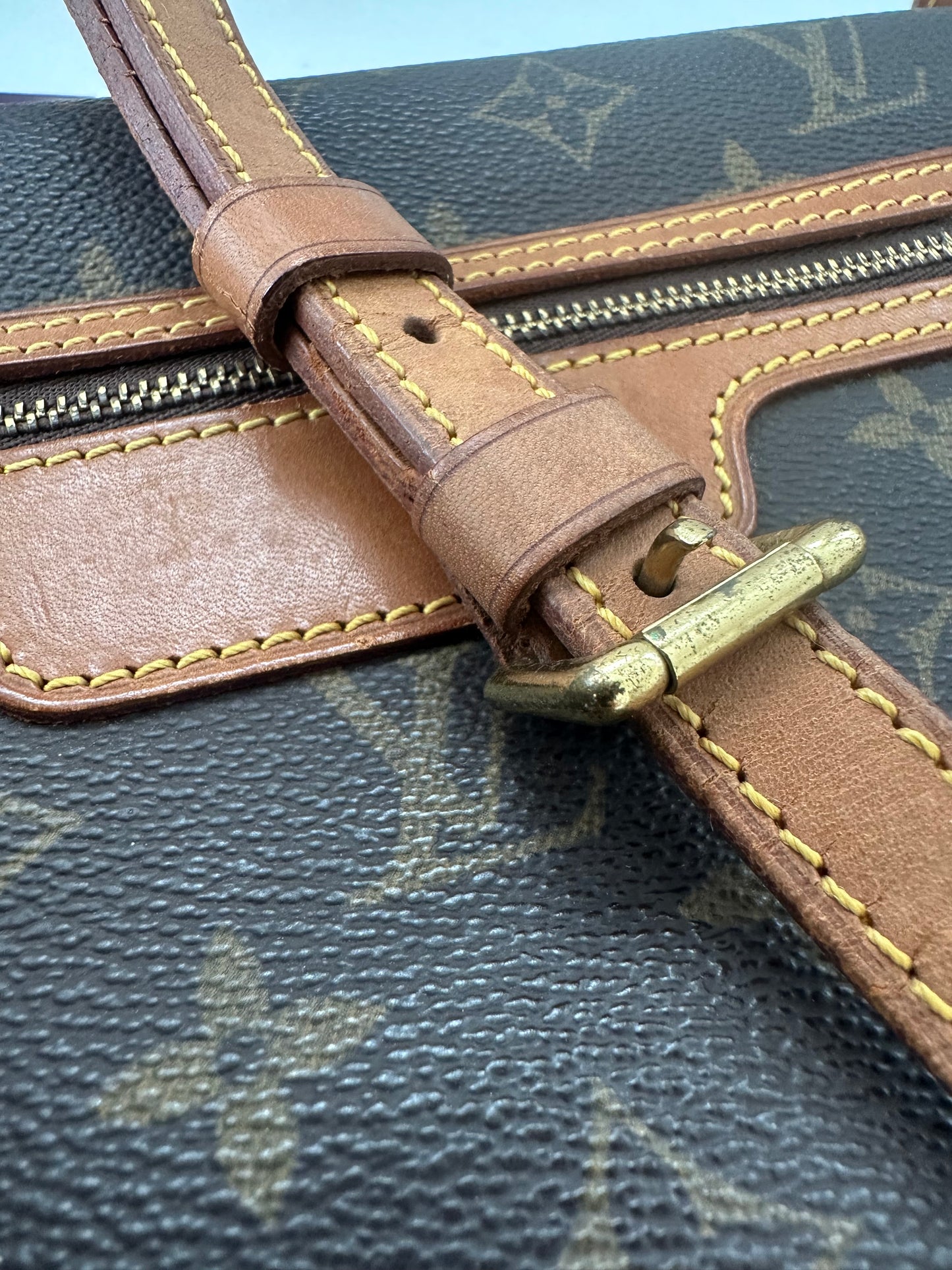 Louis Vuitton Saint German 24