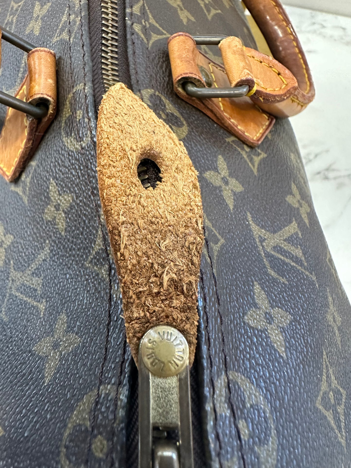 Louis Vuitton Speedy 35