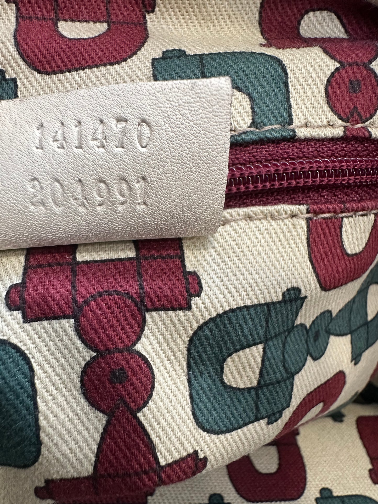 Gucci Guccissima Ivory