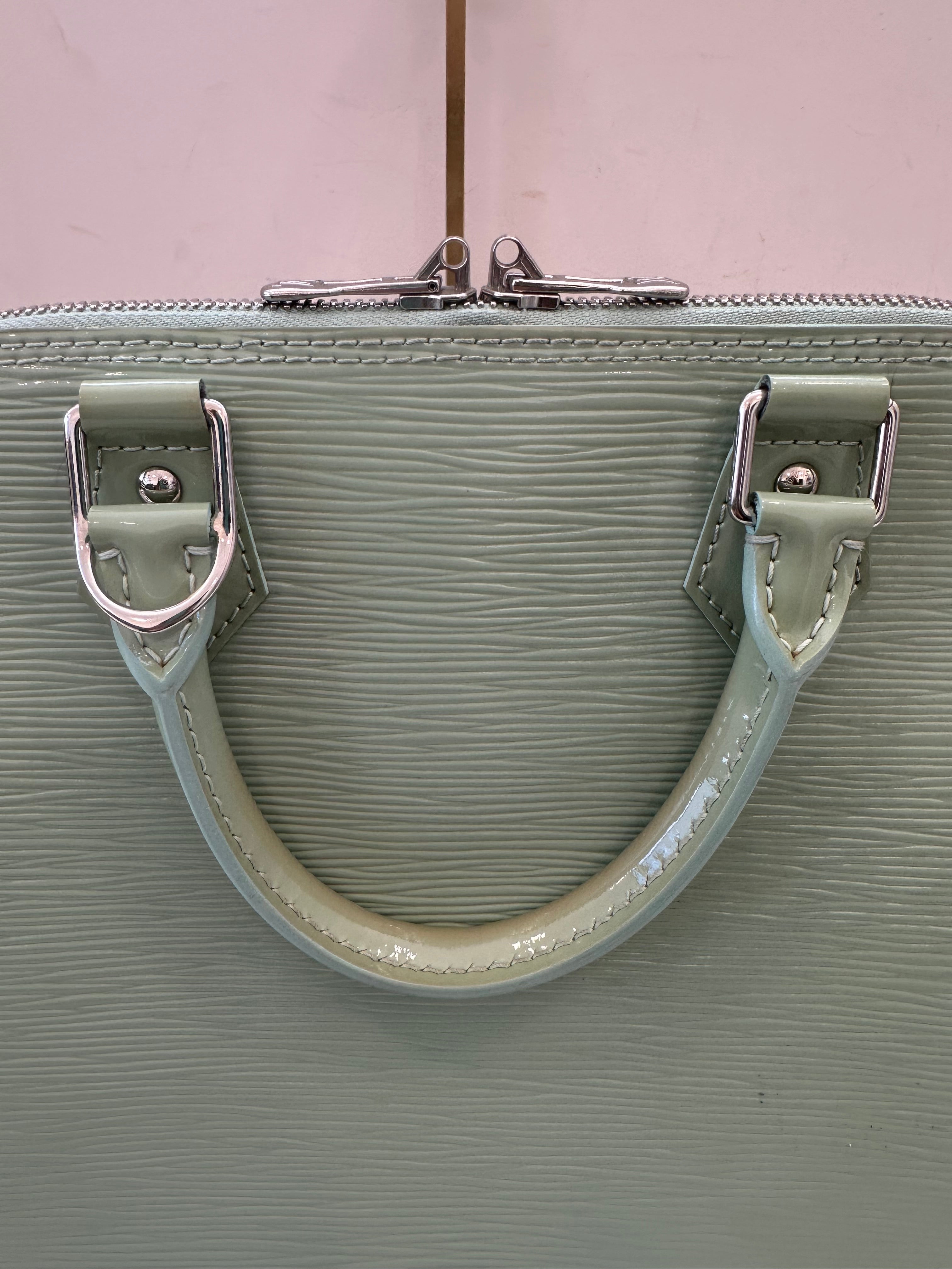 Louis Vuitton Alma PM Epi Green