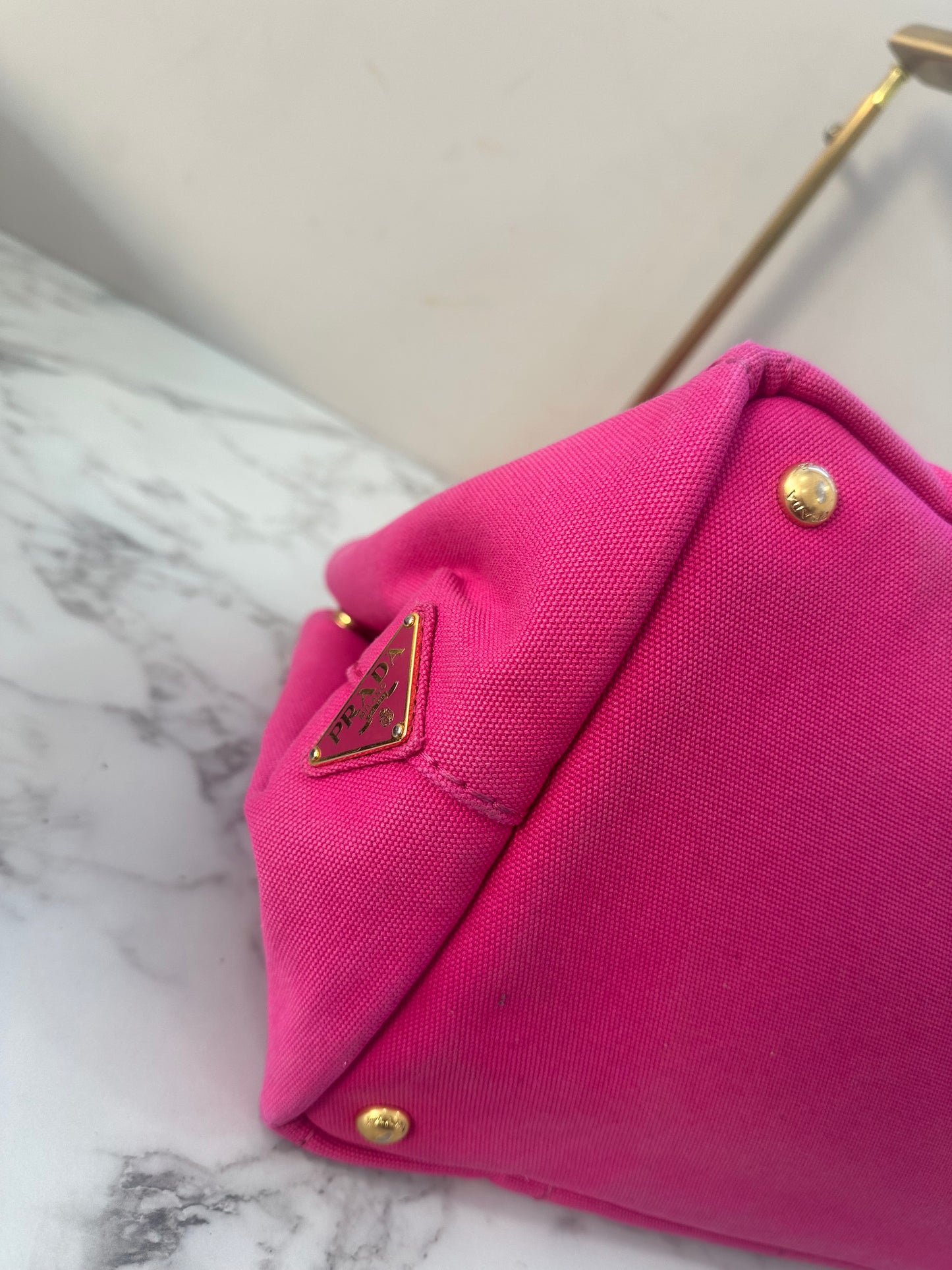 Prada Pink Denim Canapa