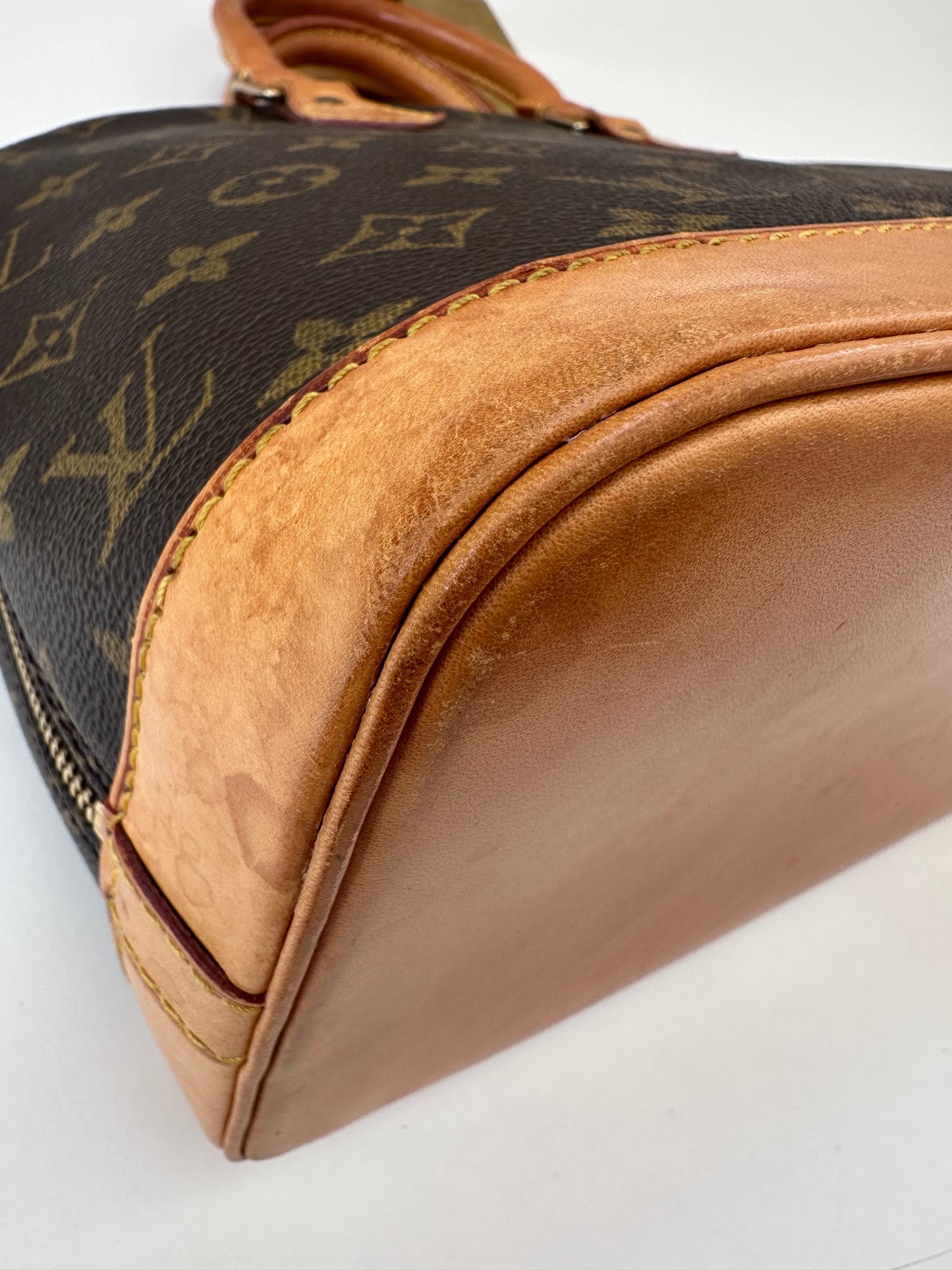 Louis Vuitton Alma