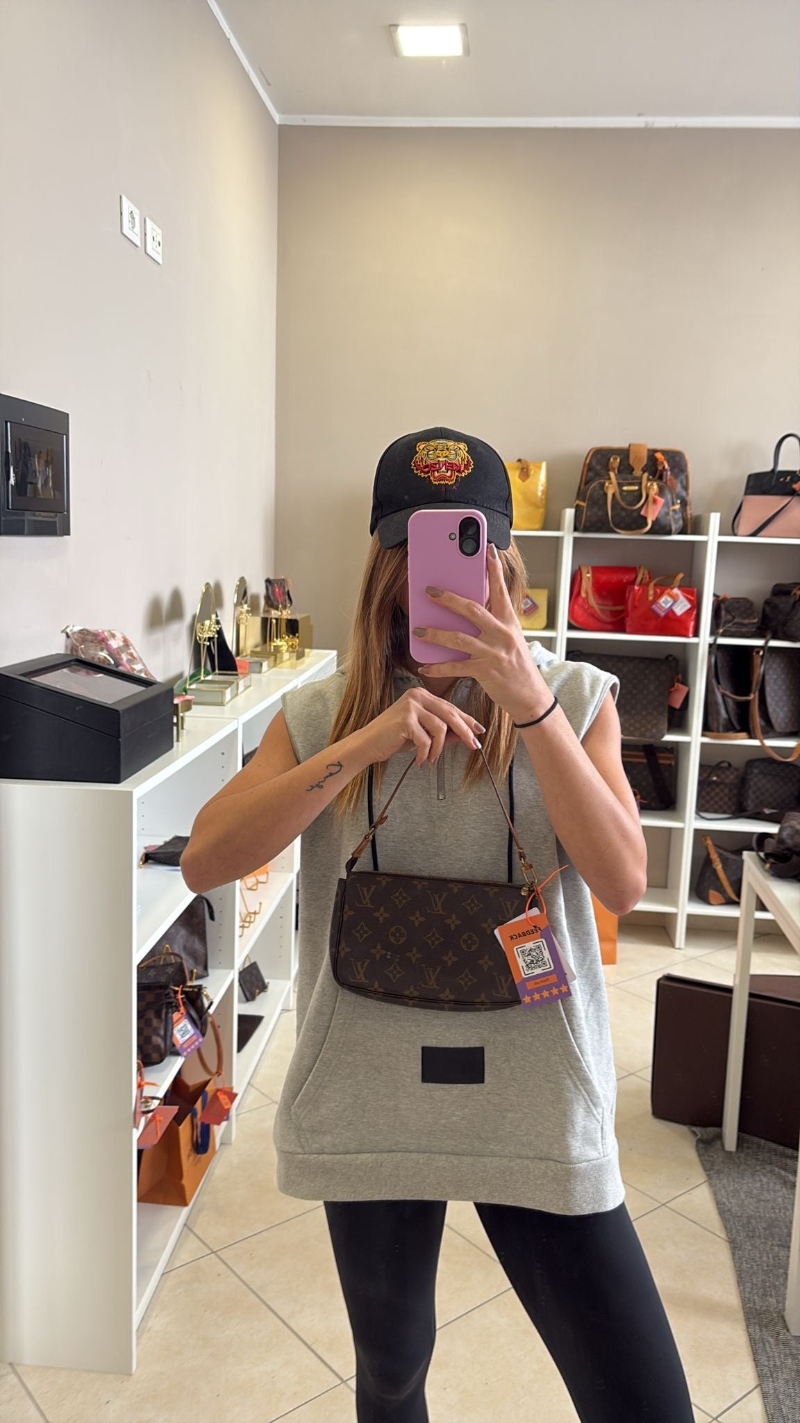 Louis Vuitton Pochette