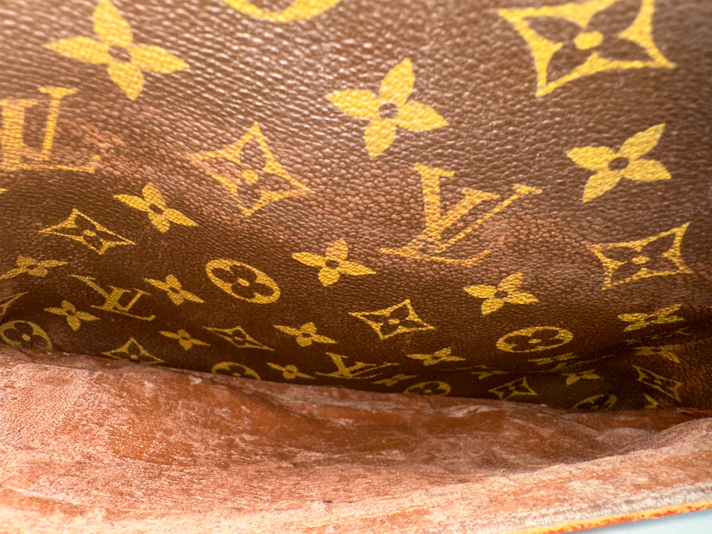 Louis Vuitton Trocadero 30