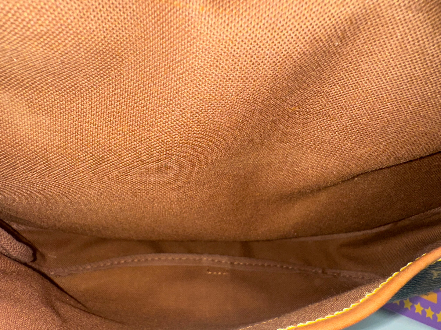 Louis Vuitton Saumur 30