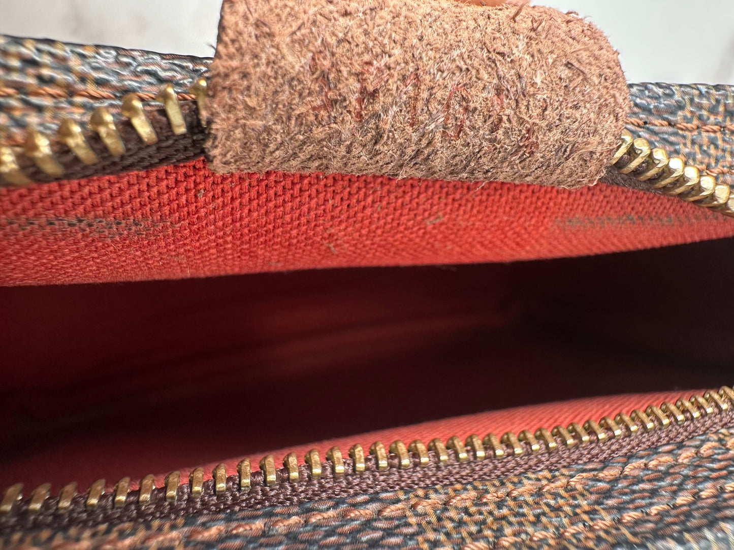 Louis Vuitton Pochette Damier