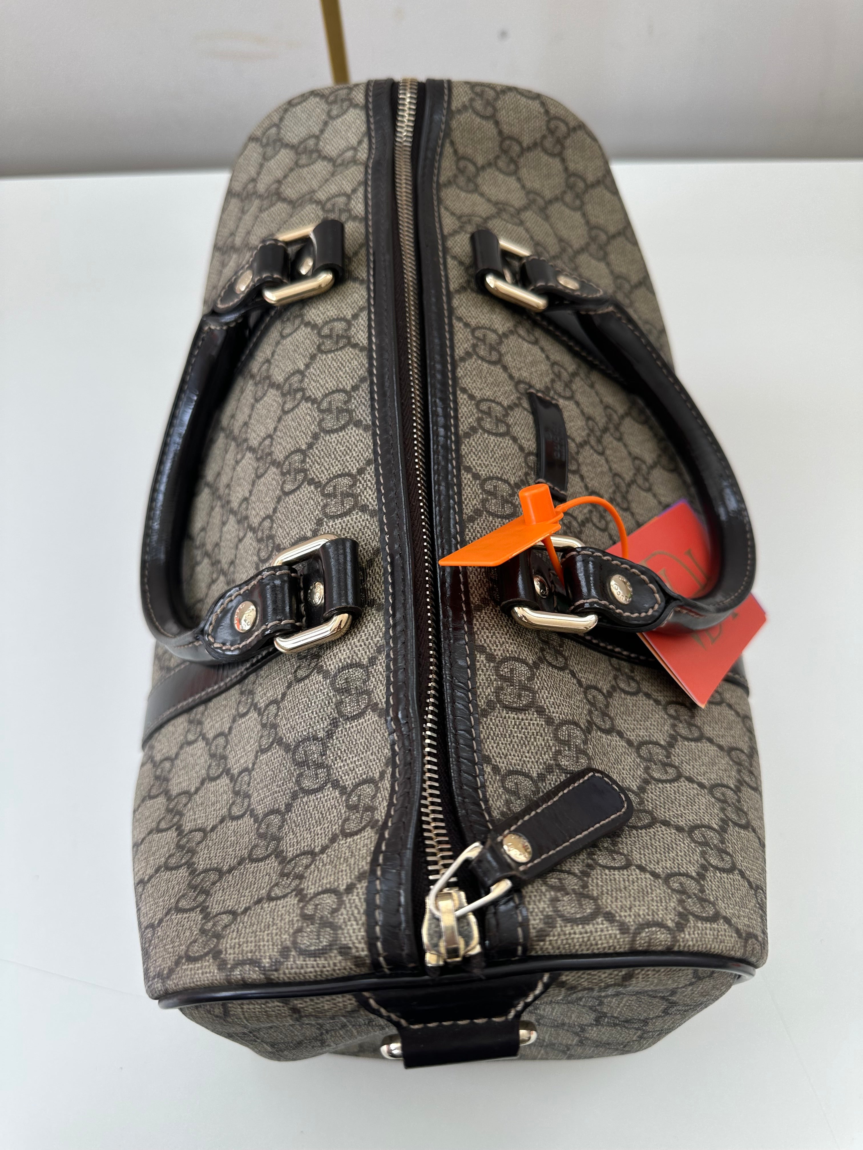 Gucci GG Supreme