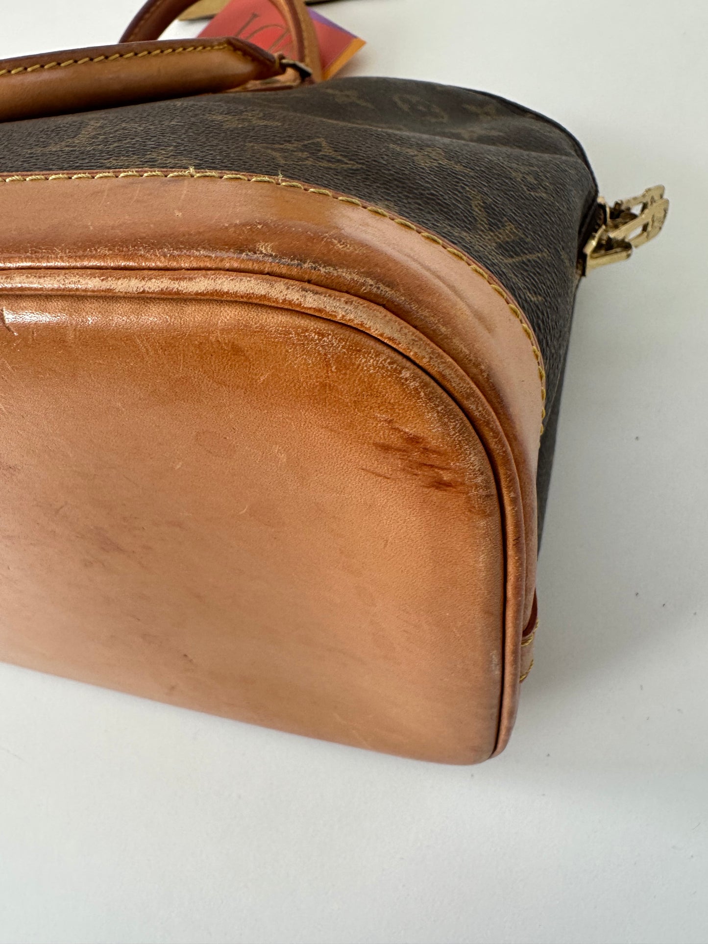 Louis Vuitton Alma