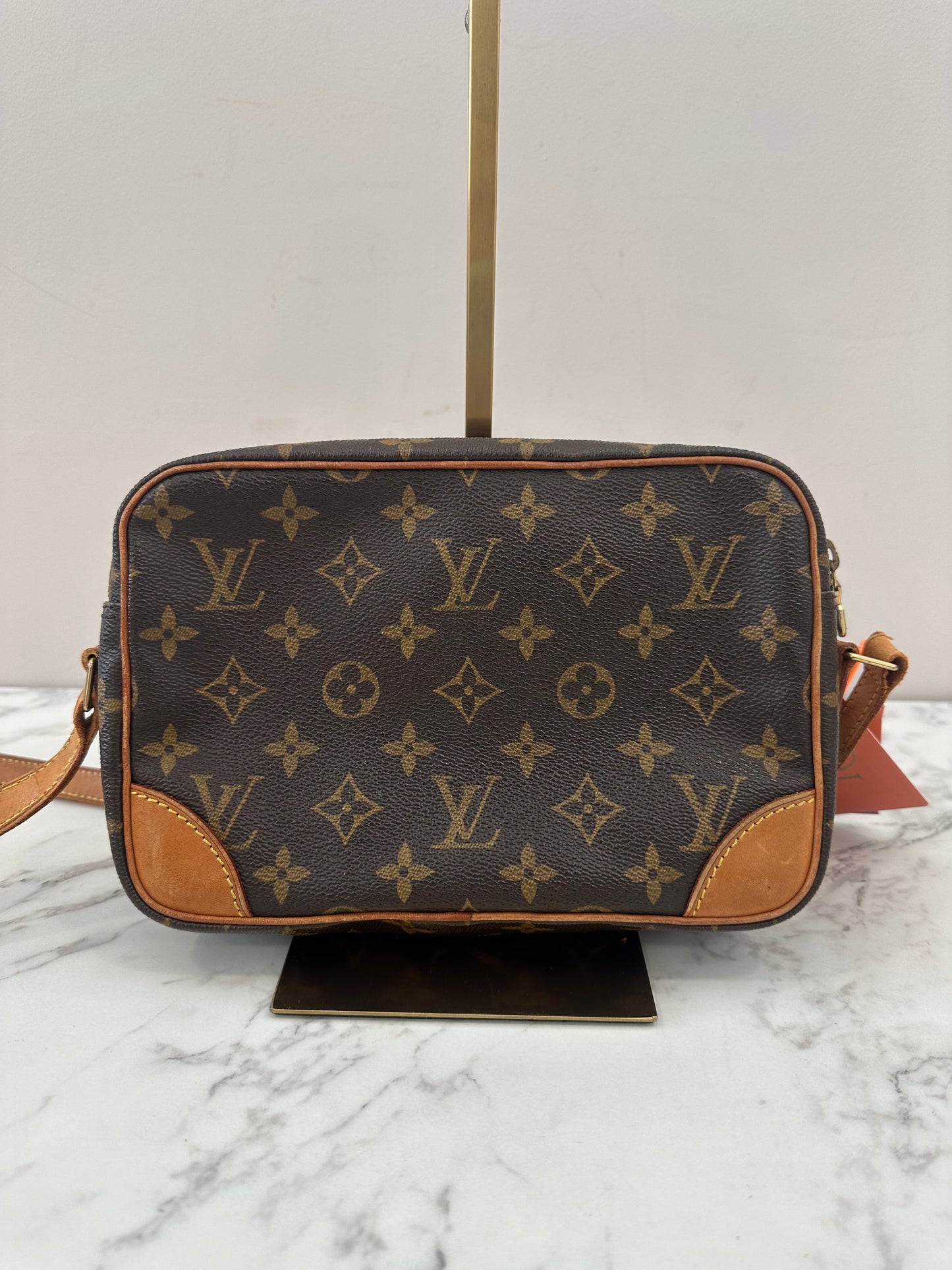 Louis Vuitton Trocadero 24