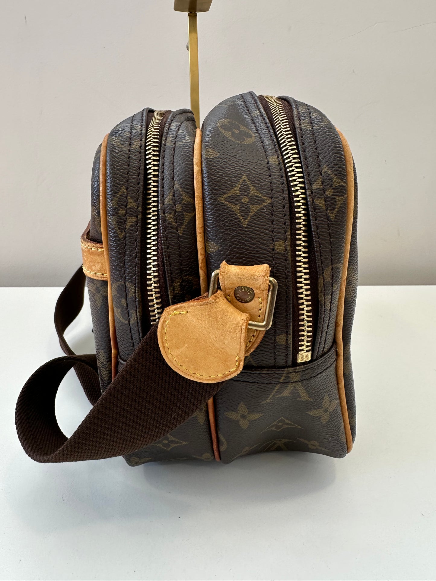 Louis Vuitton Reporter PM