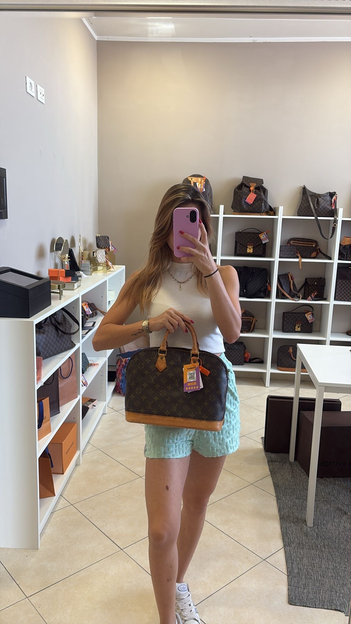 Louis Vuitton Alma