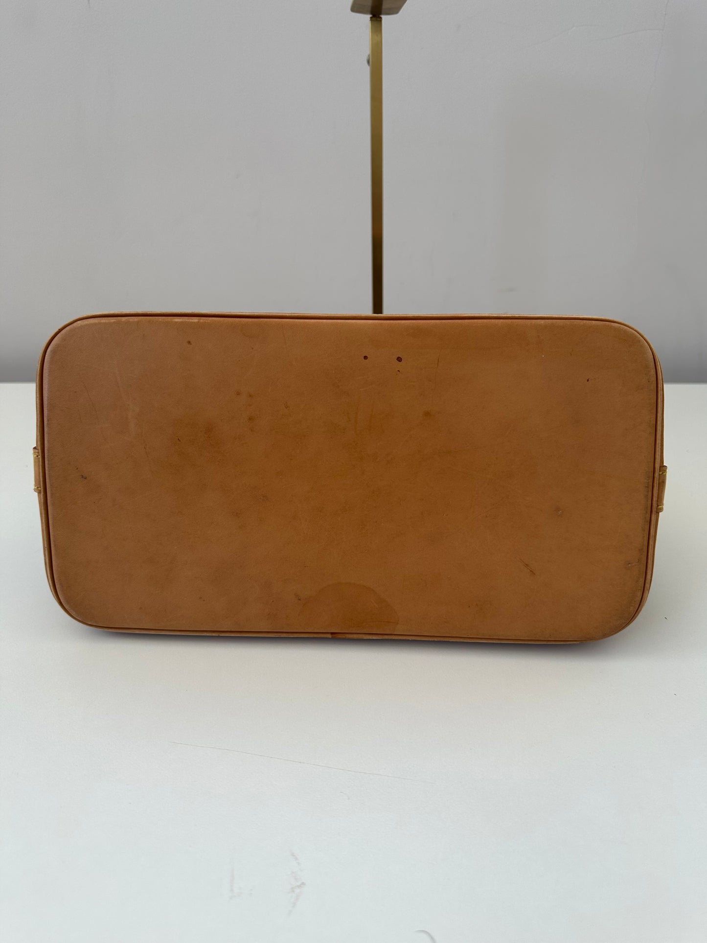 Louis Vuitton Alma