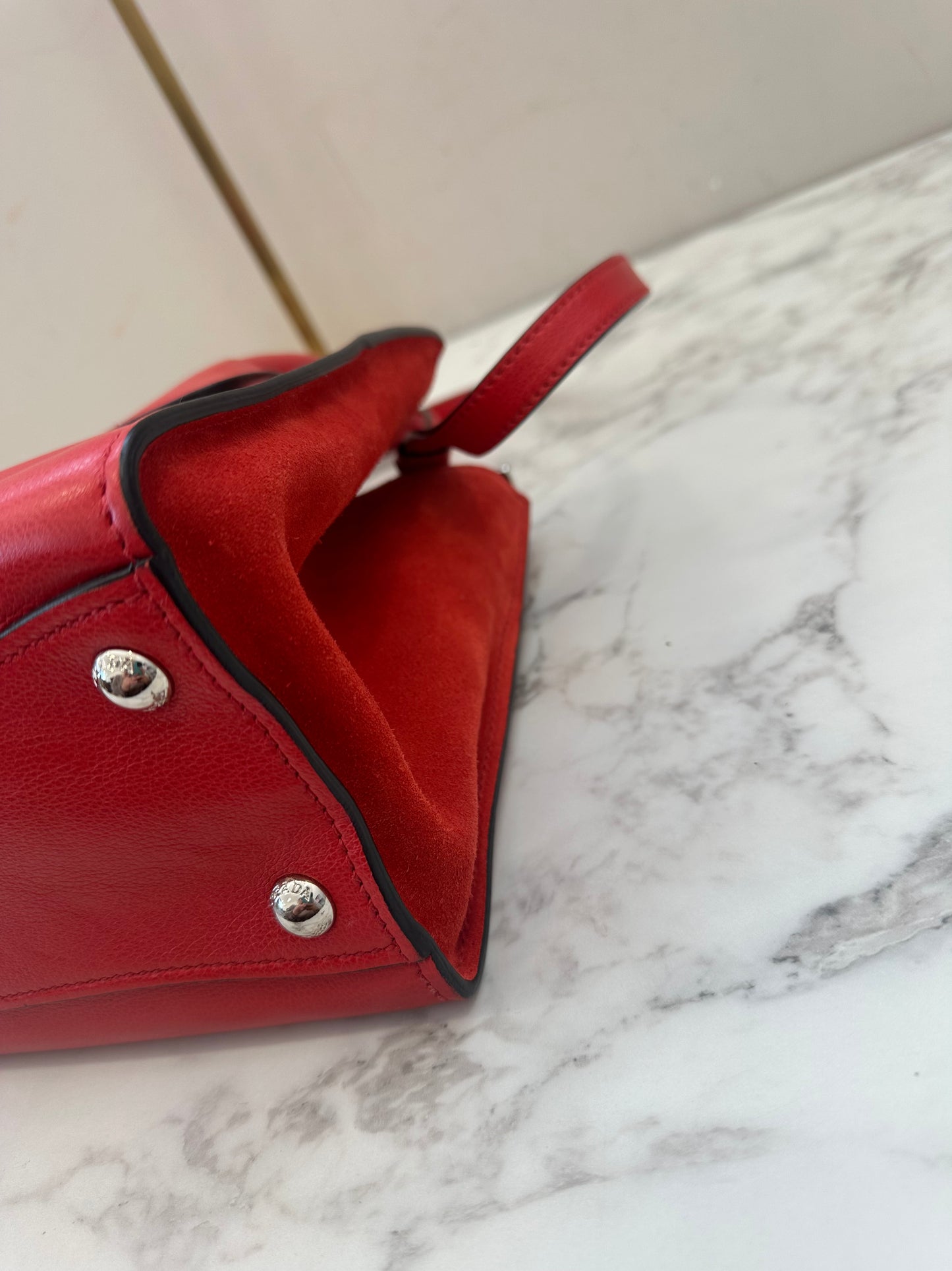 Prada Red 2way
