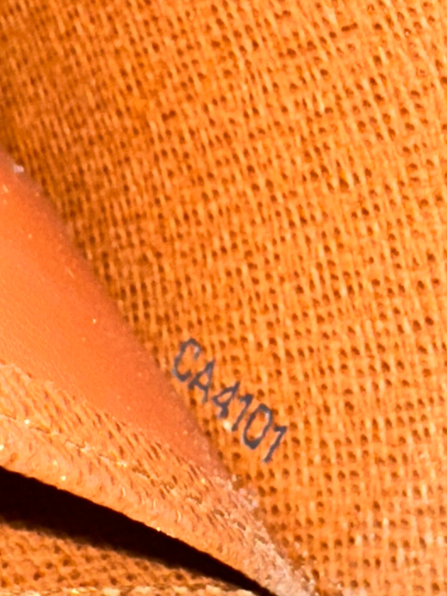 Louis Vuitton Zippy