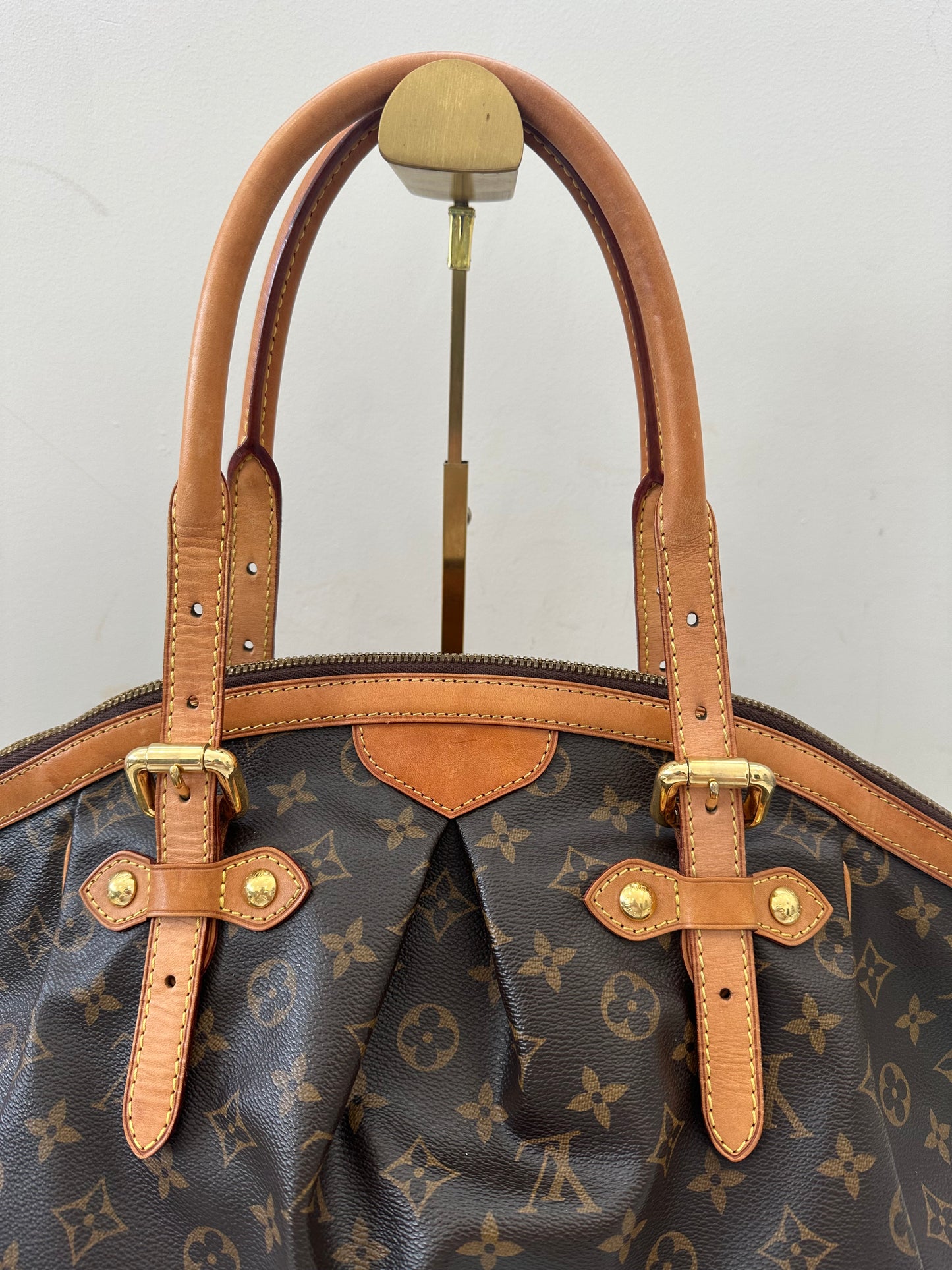 Louis Vuitton Tivoli GM