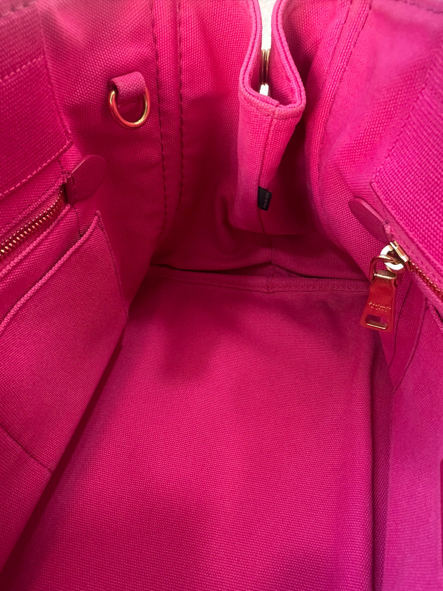 Prada Pink Denim Canapa