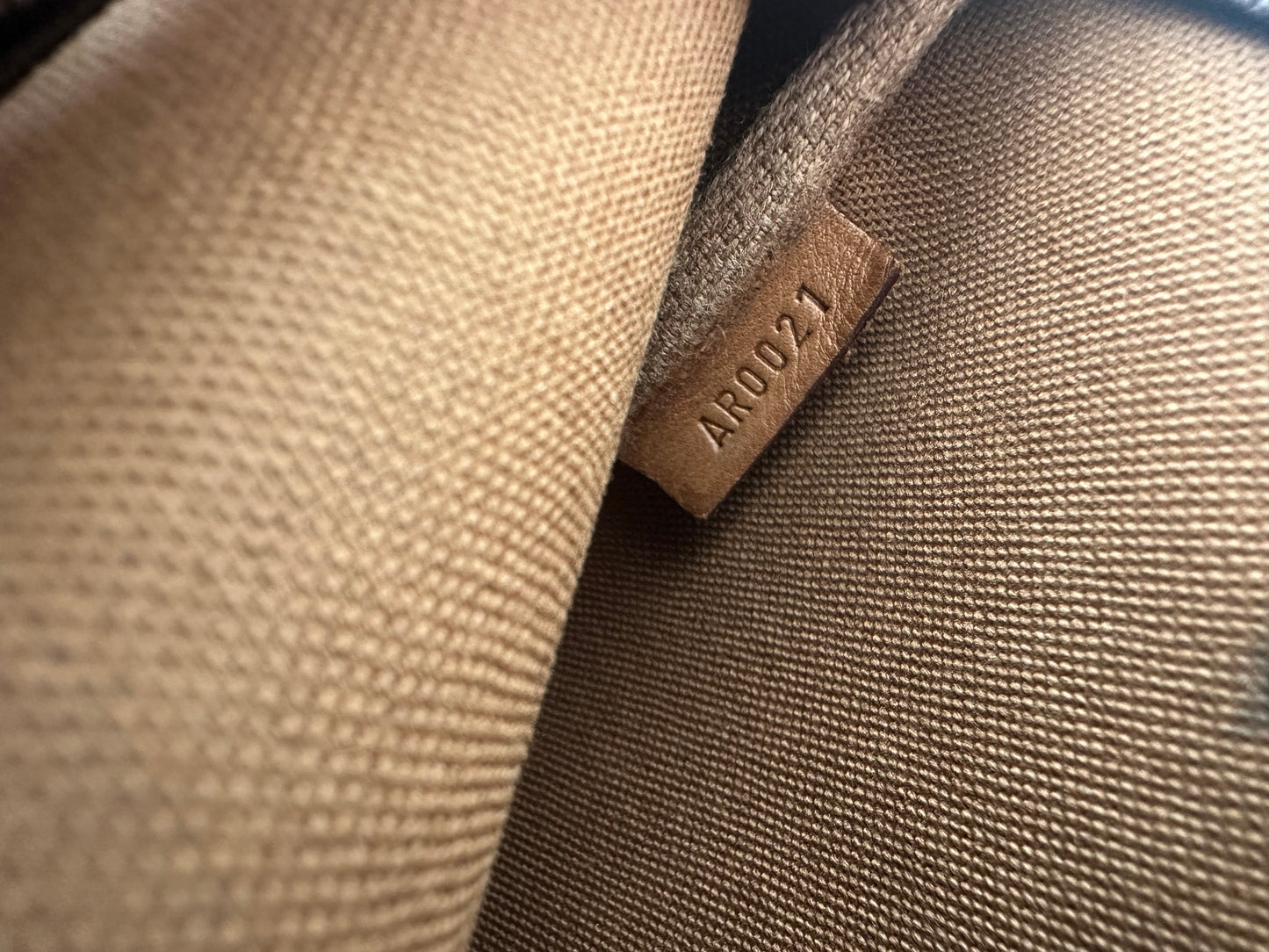 Louis Vuitton Pochette