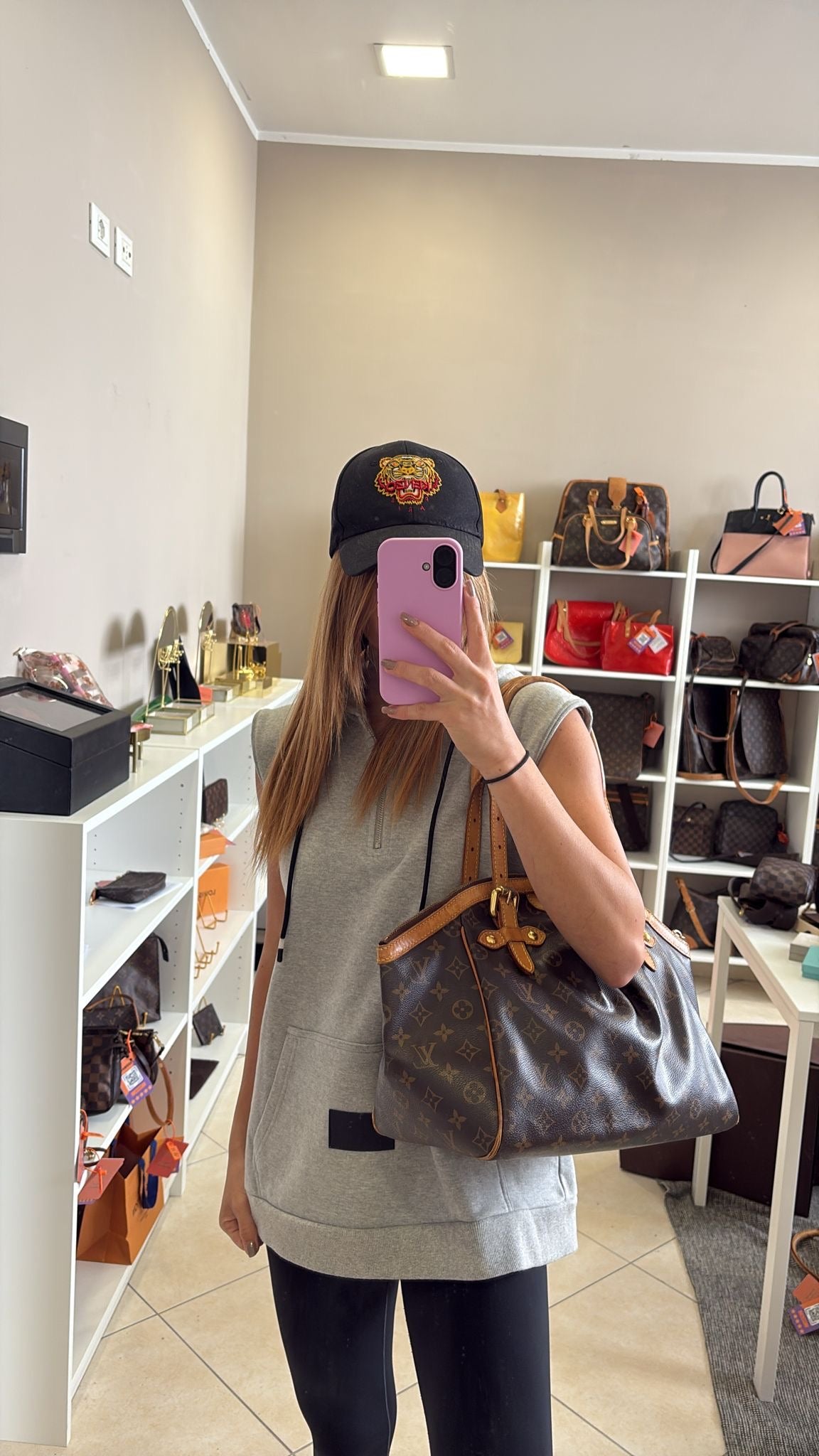 Louis Vuitton Tivoli GM