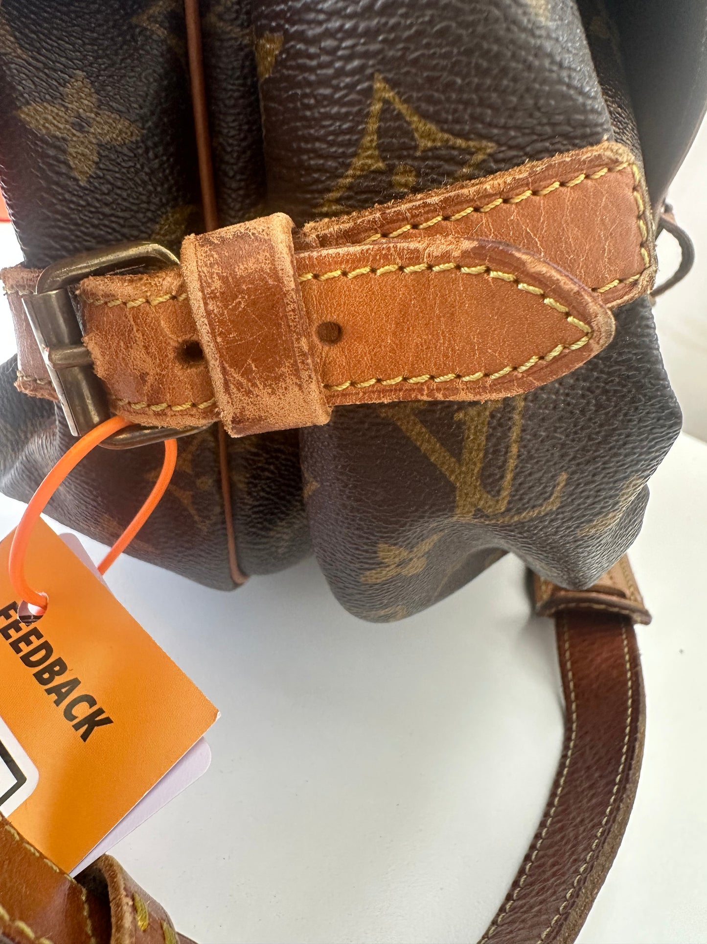 Louis Vuitton Saumur35