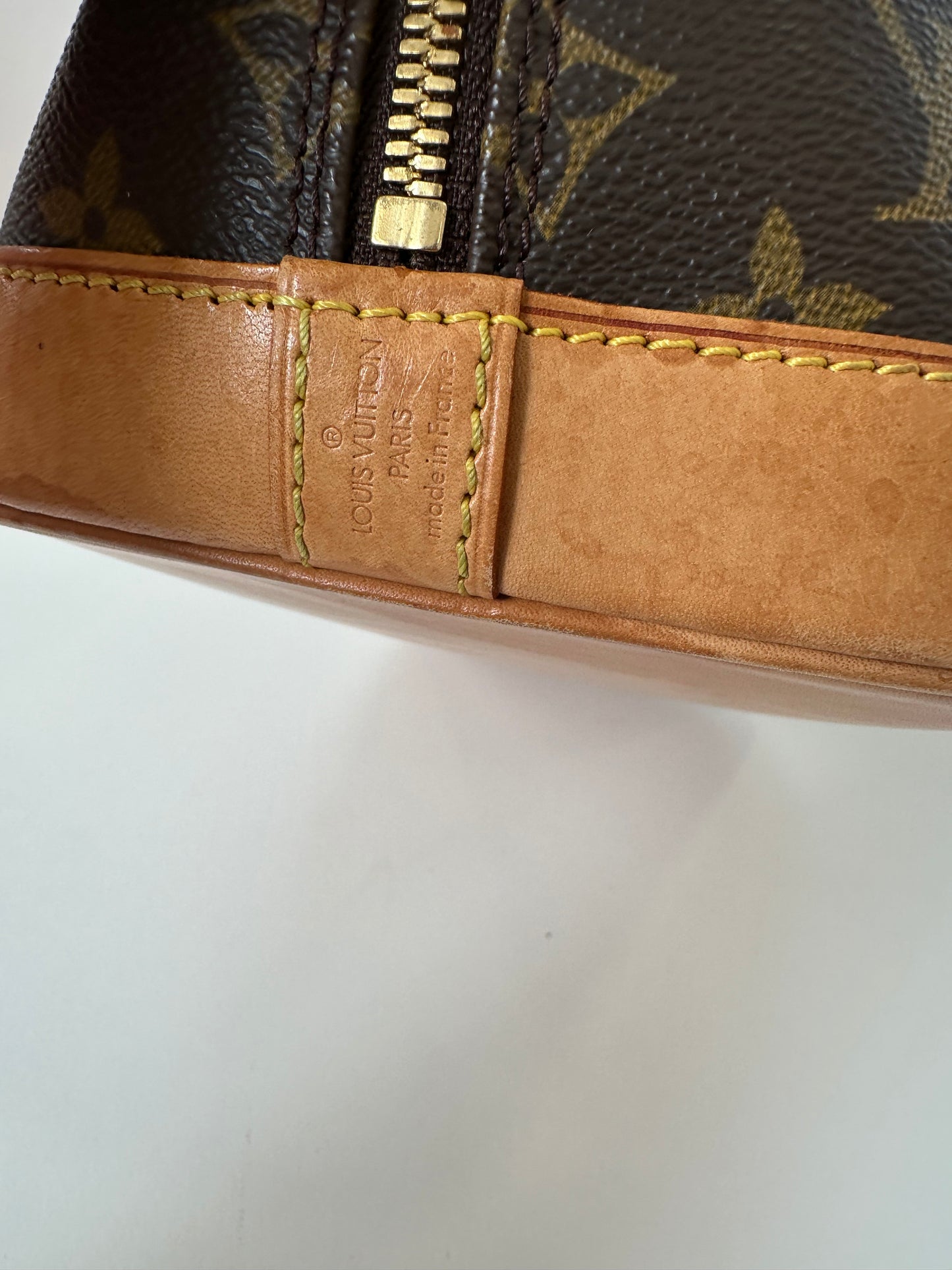 Louis Vuitton Alma