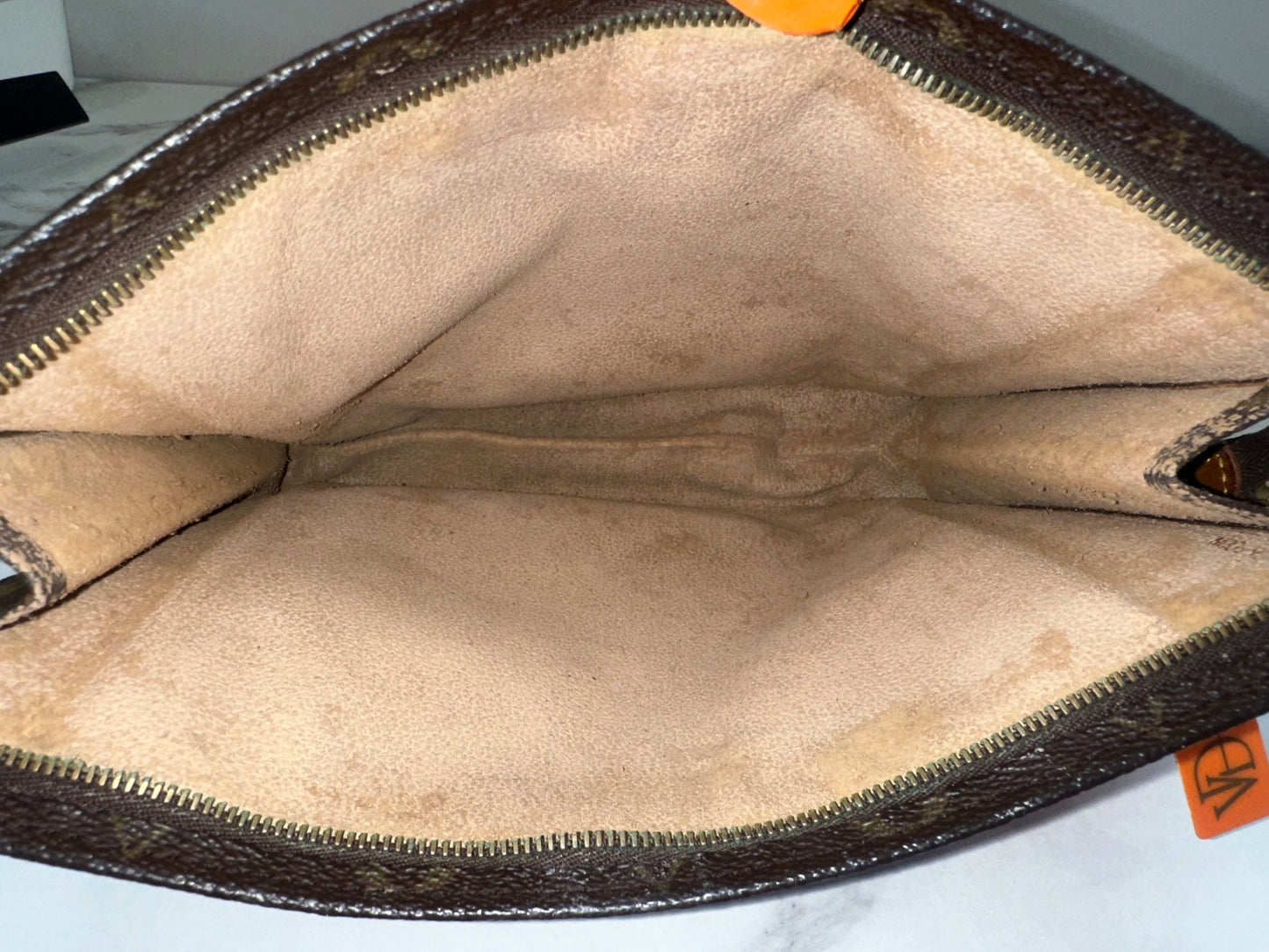 Louis Vuitton Toilette 26