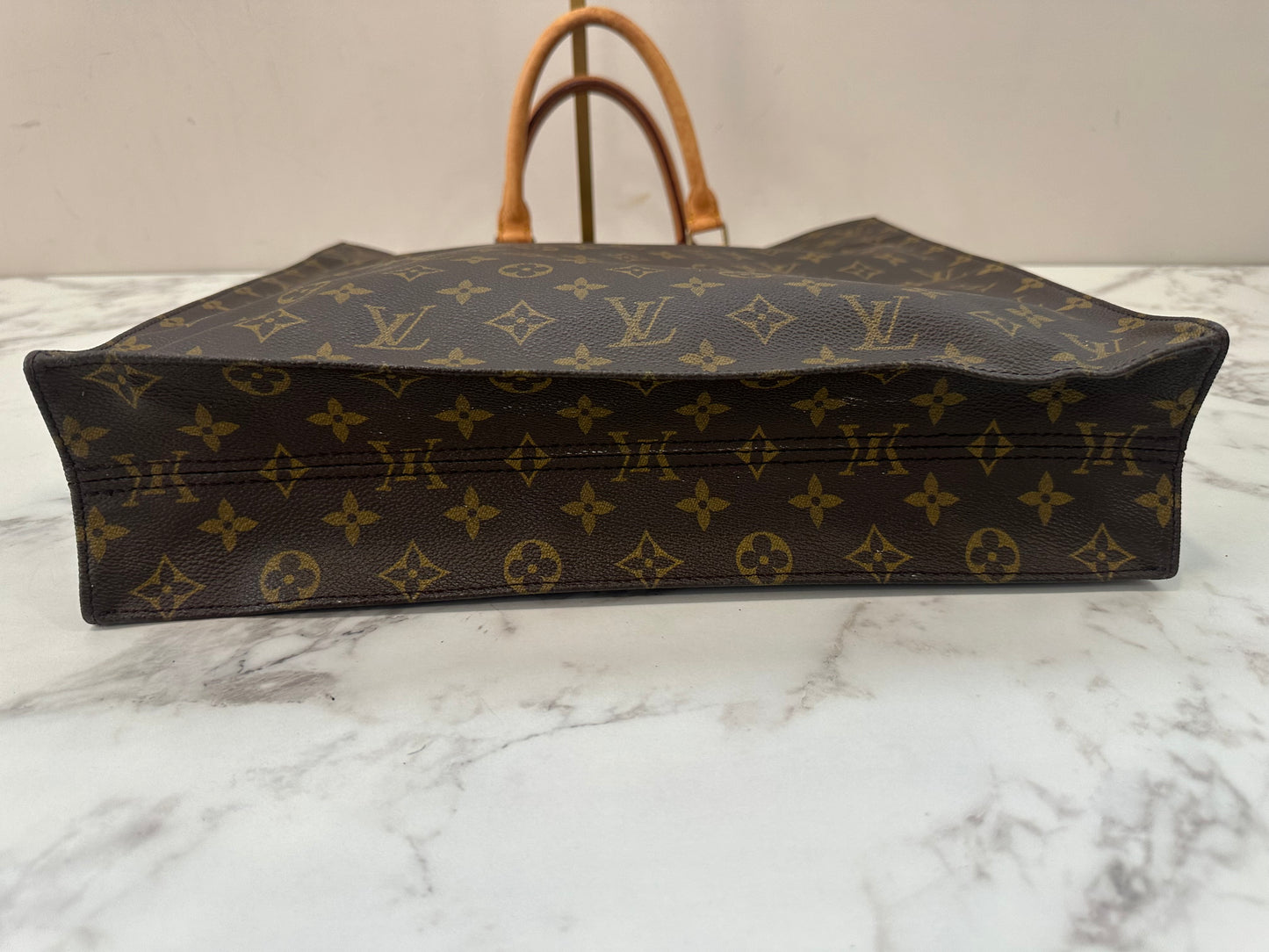 Louis Vuitton Sac Plat