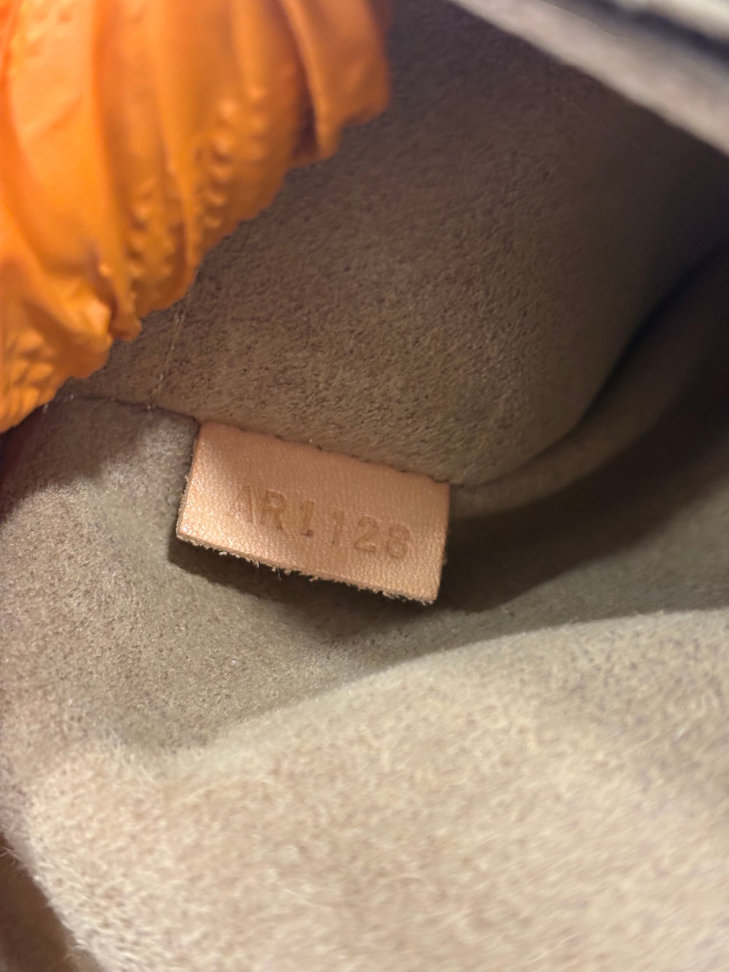 383774 - Louis Vuitton Marignan