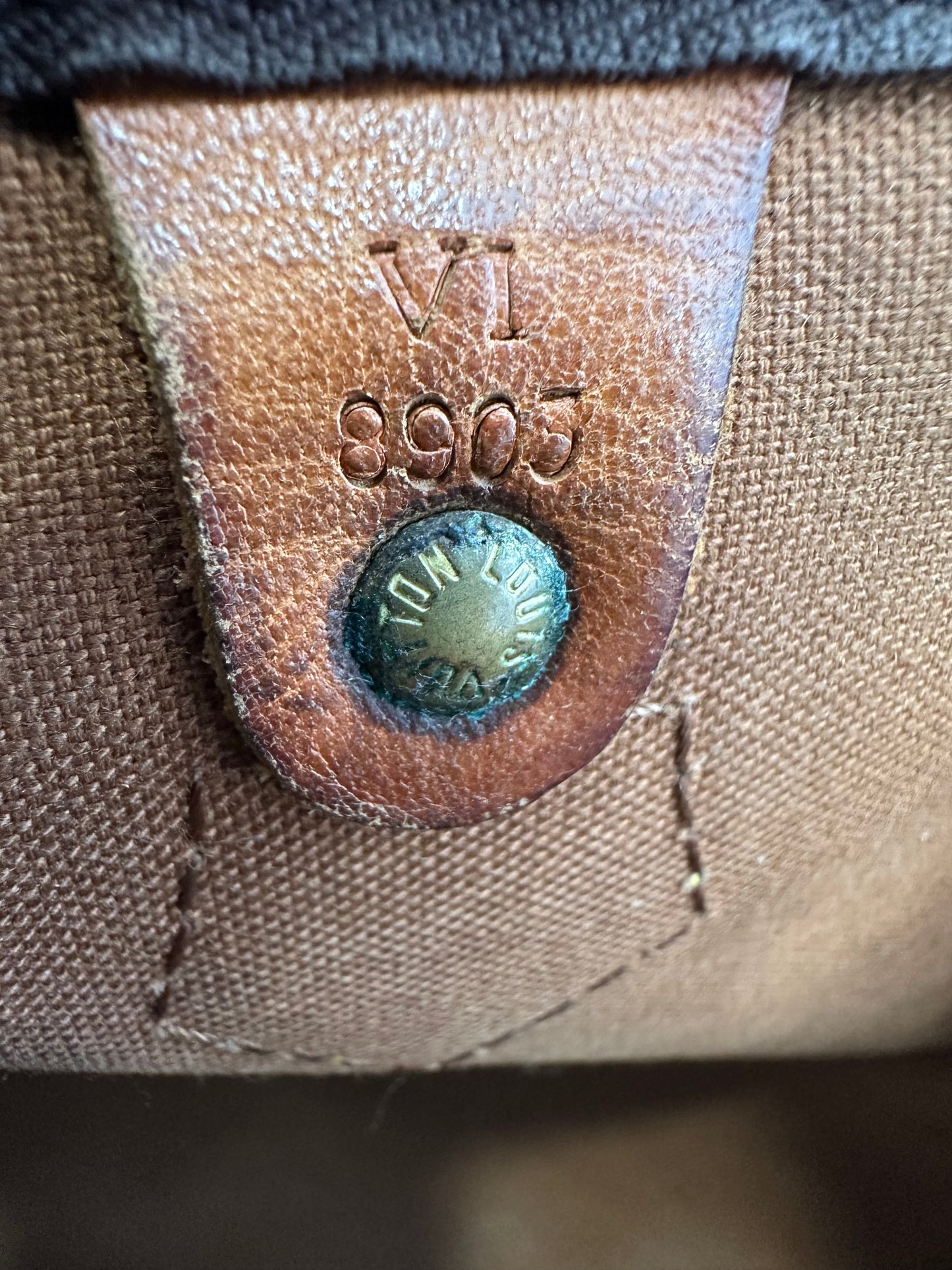 Louis Vuitton Speedy 30