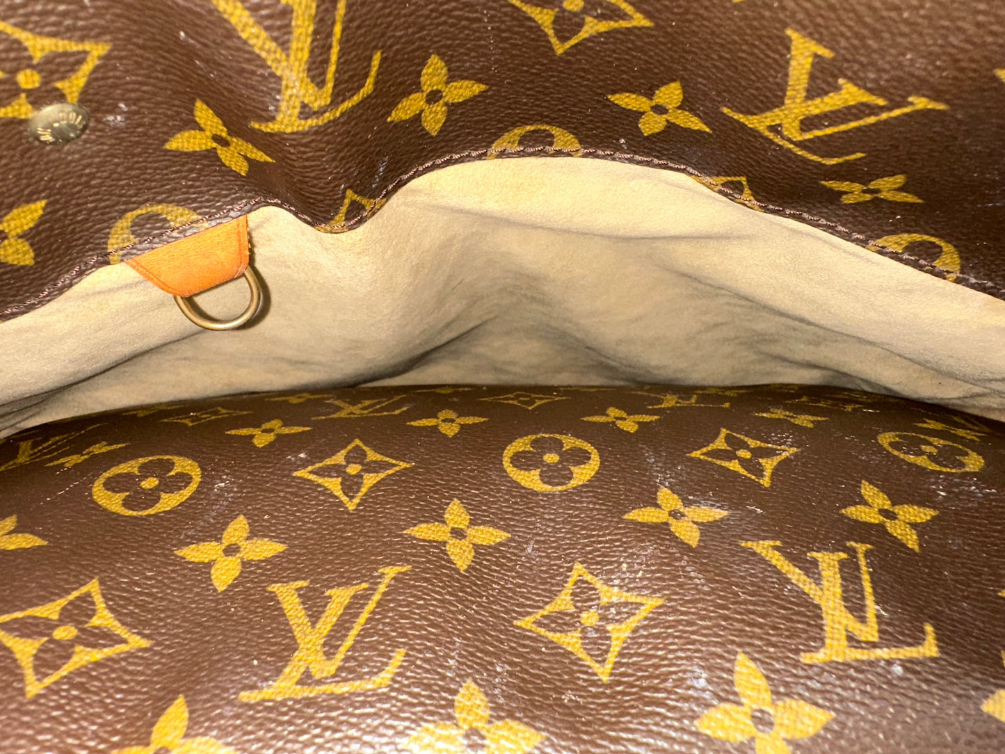 Louis Vuitton Rivoli