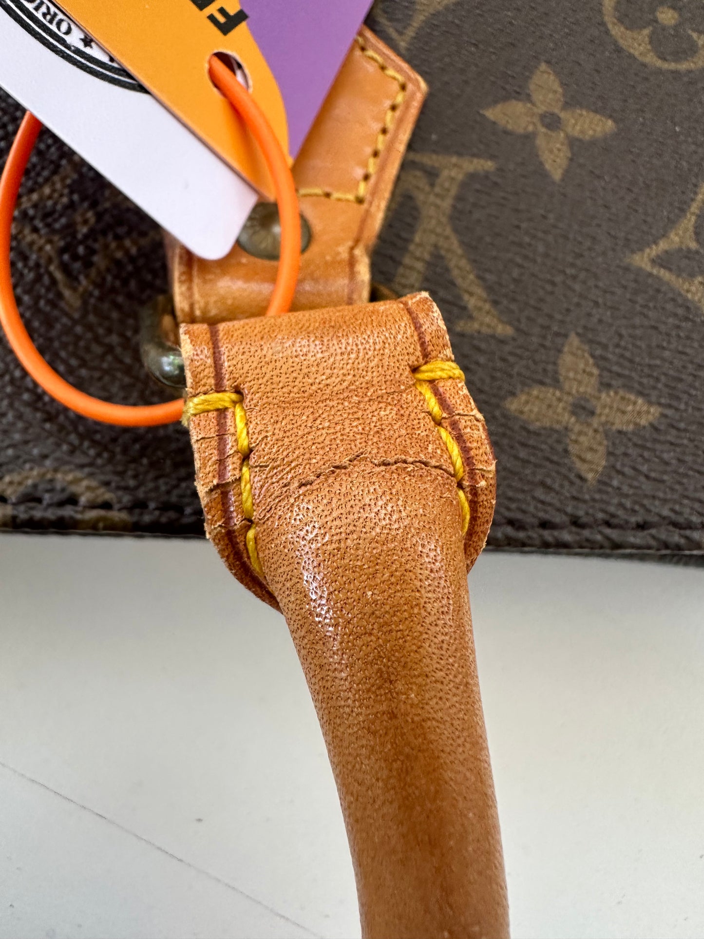 Louis Vuitton Sac Plat