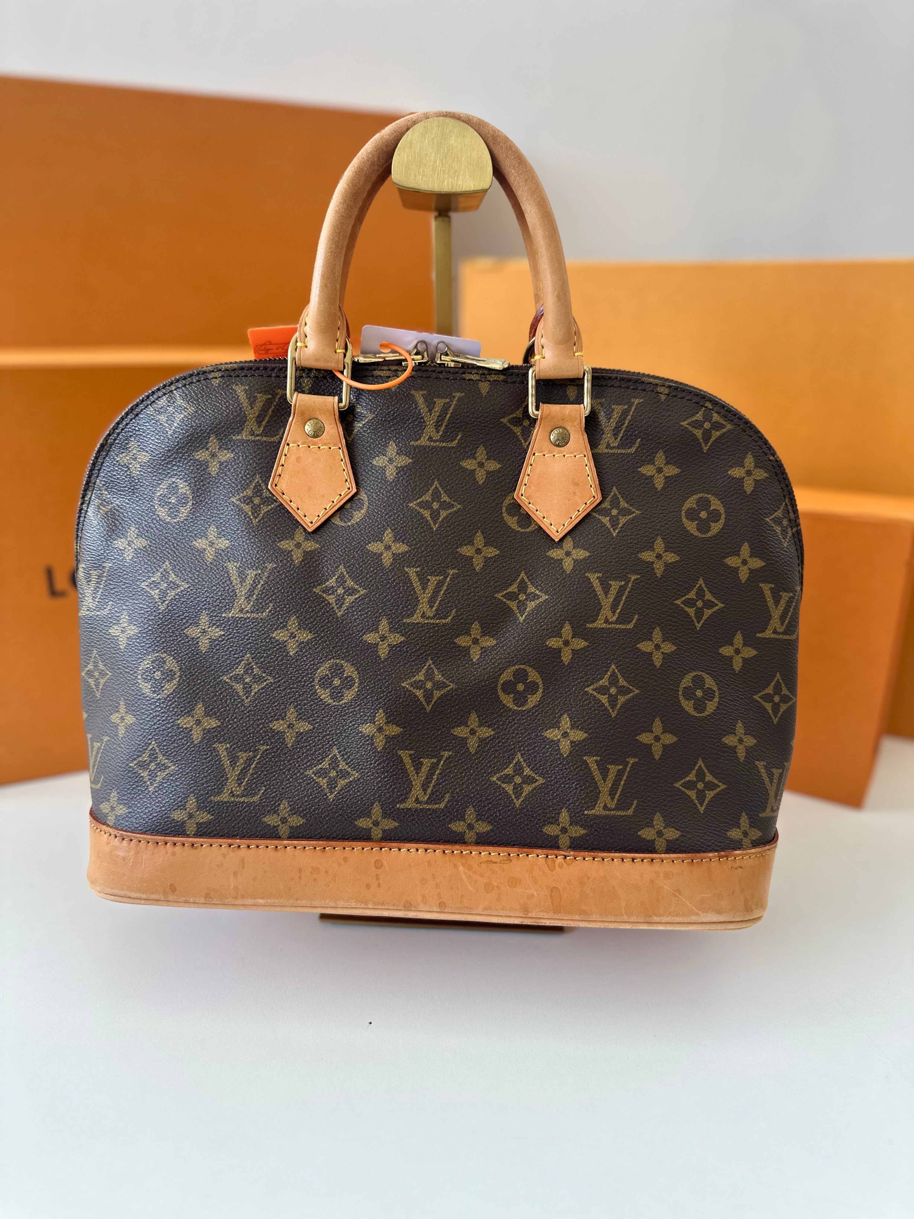 Louis Vuitton Alma
