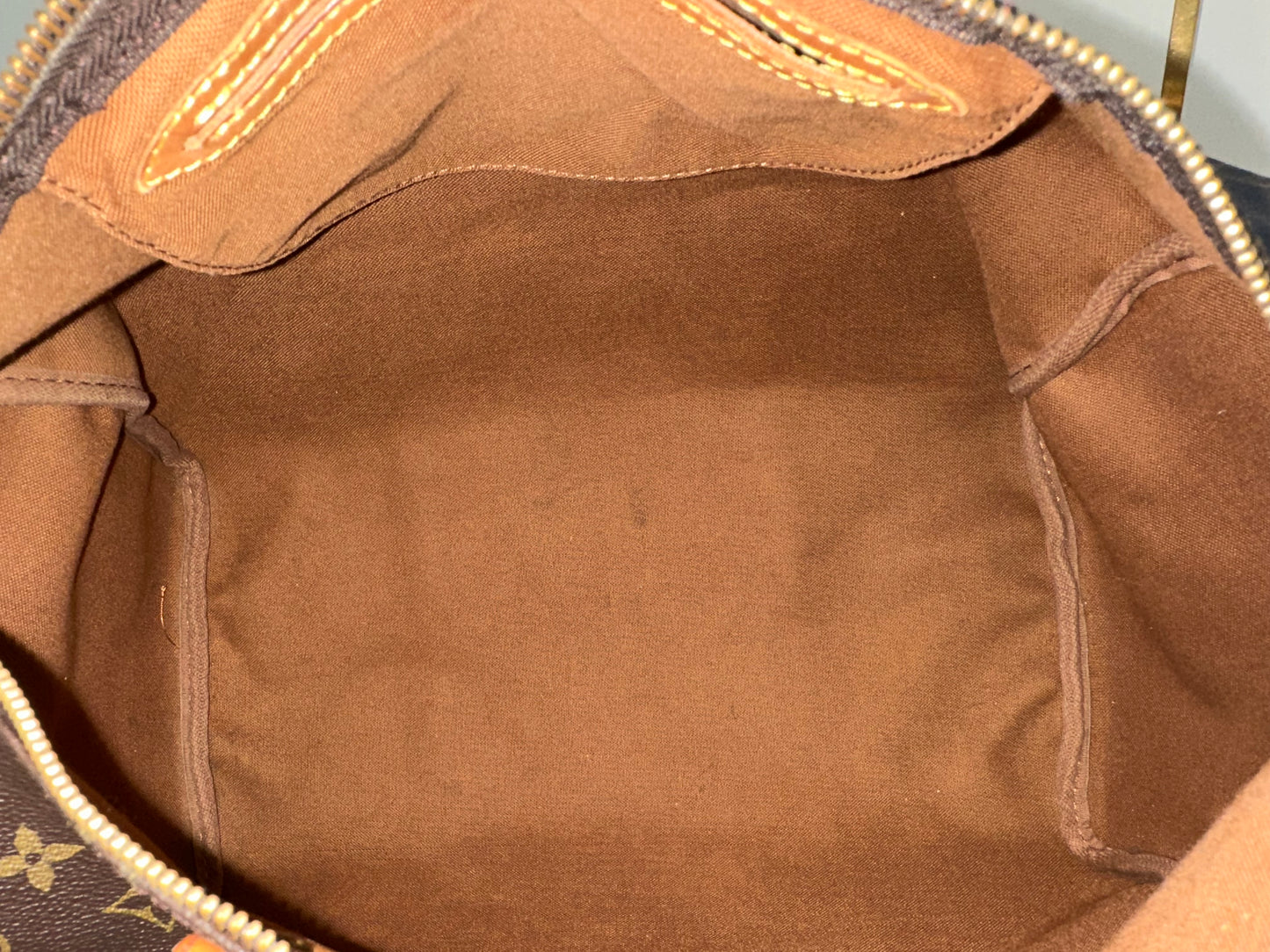 Louis Vuitton Speedy 35