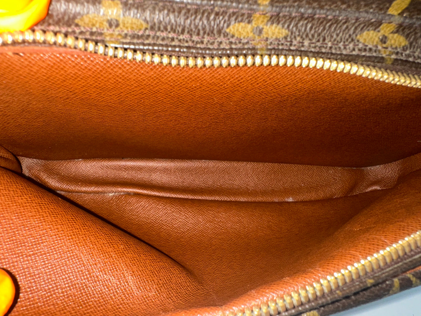 Louis Vuitton Nile