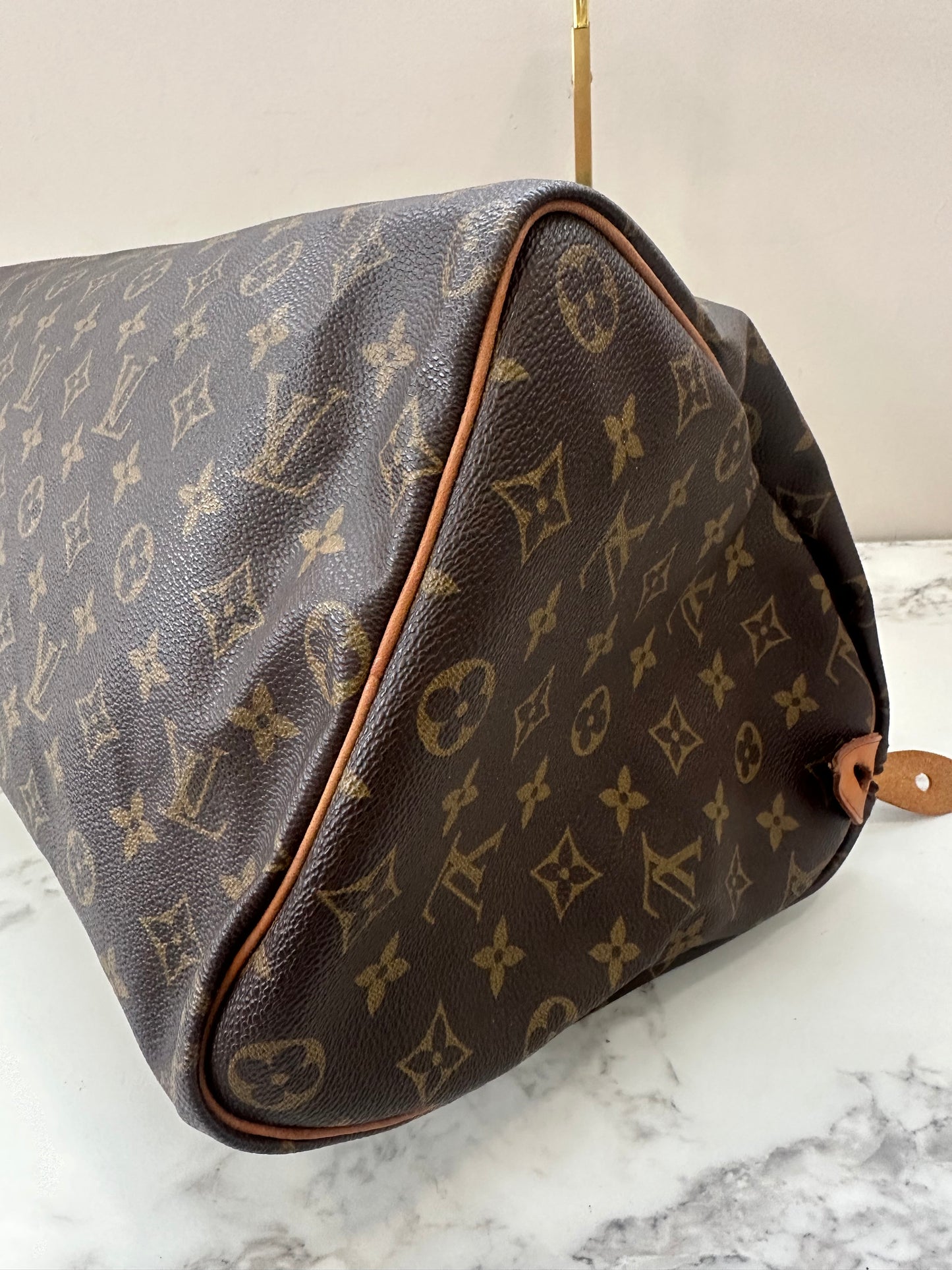 Louis Vuitton Speedy 40