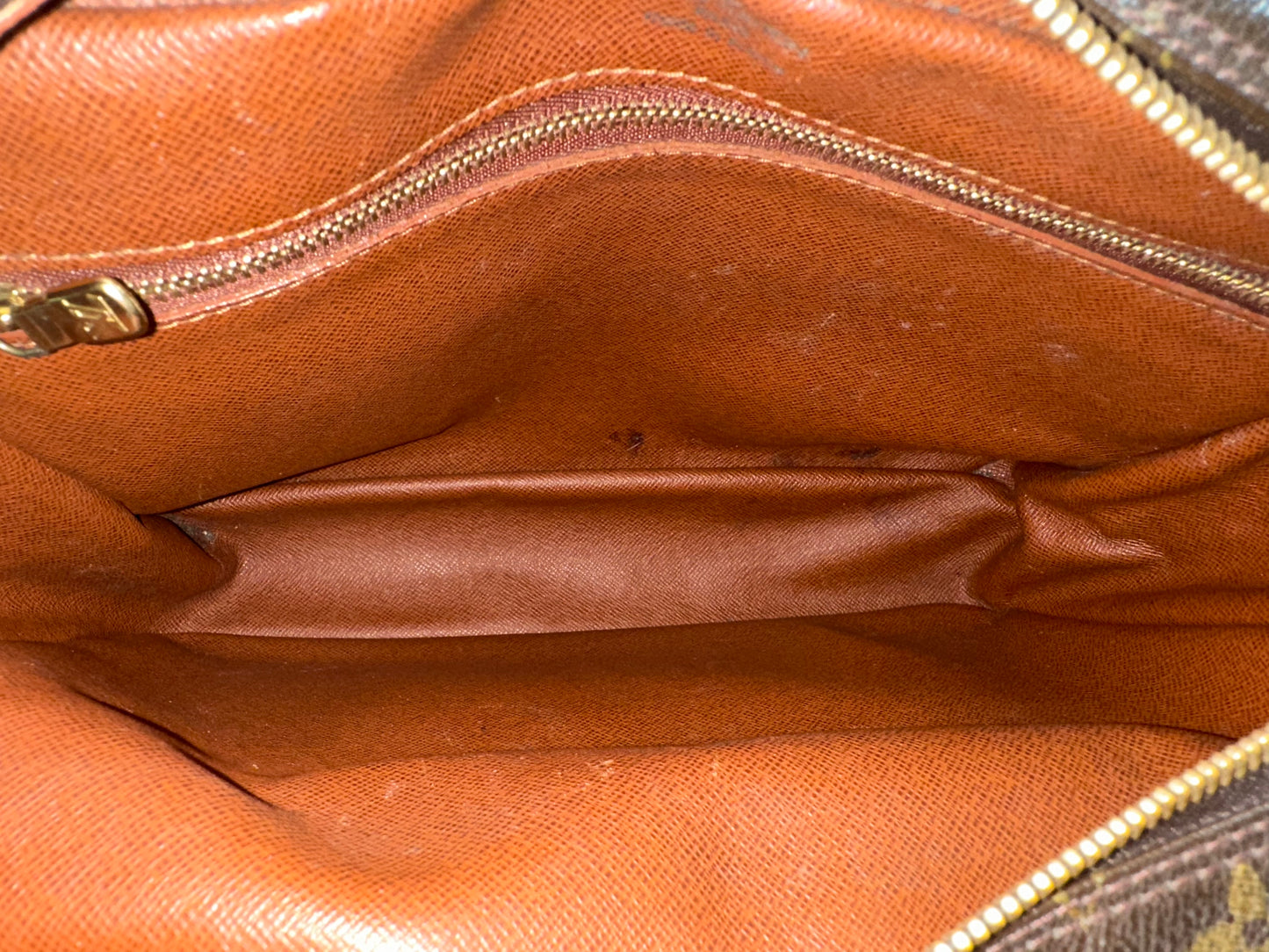 Louis Vuitton Nile