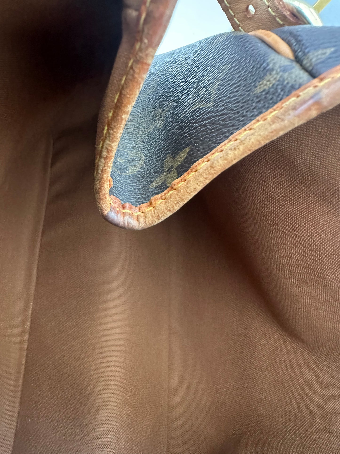 Louis Vuitton Batignolles Horizon