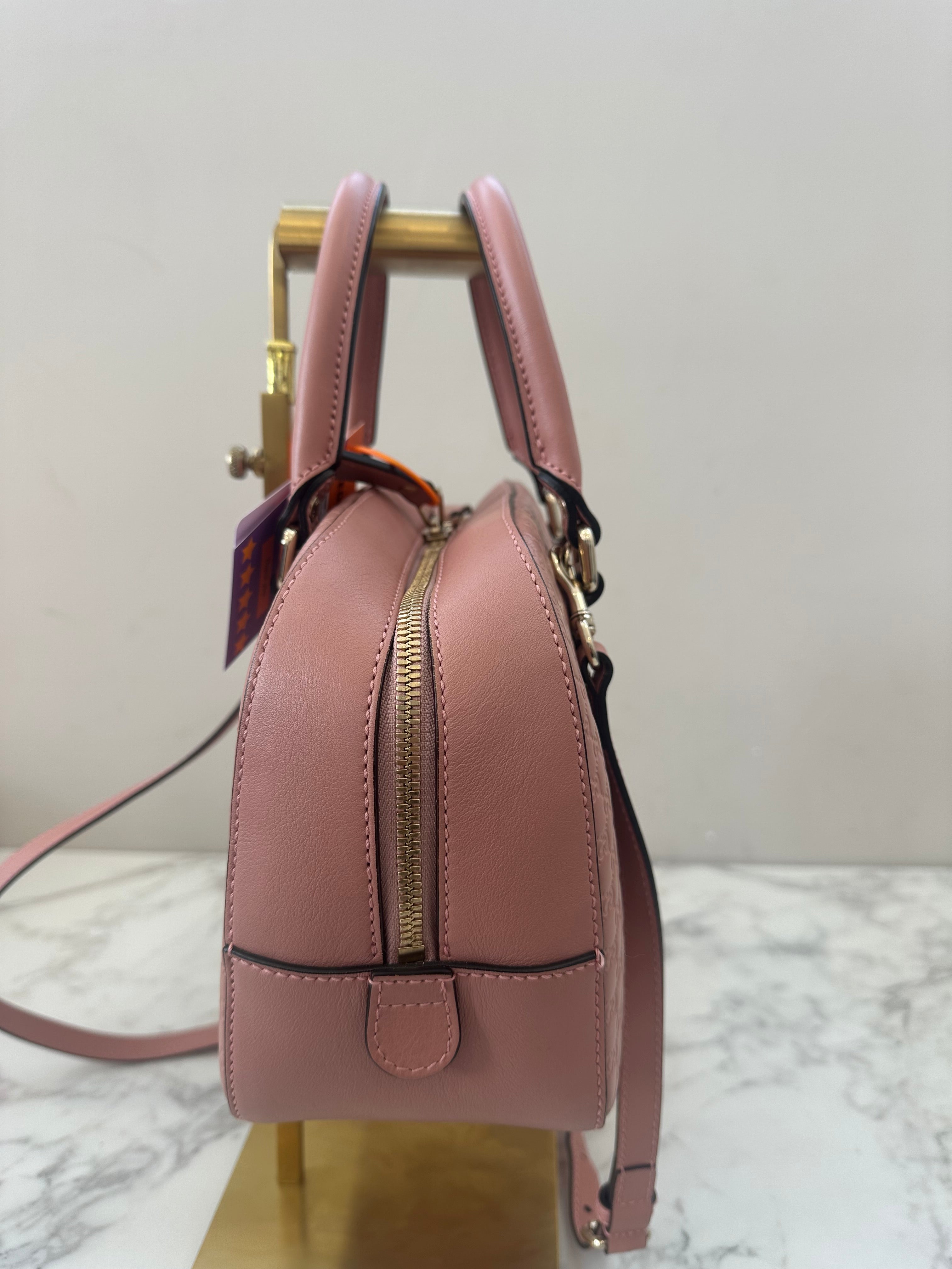 Gucci Guccissima Strap