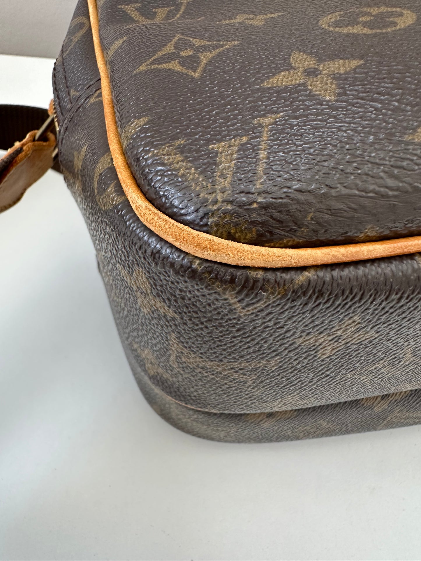 Louis Vuitton Reporter PM