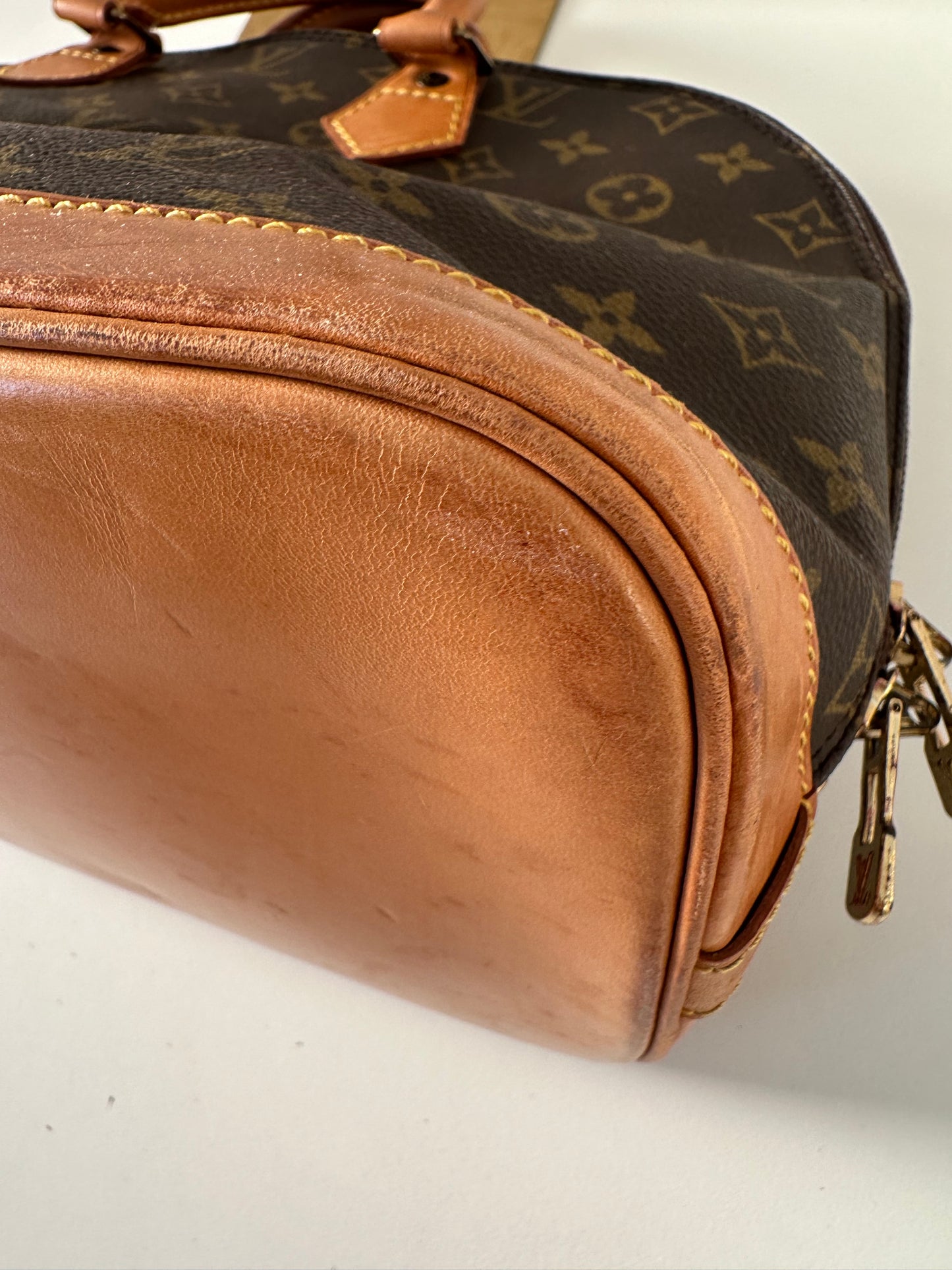 Louis Vuitton Alma