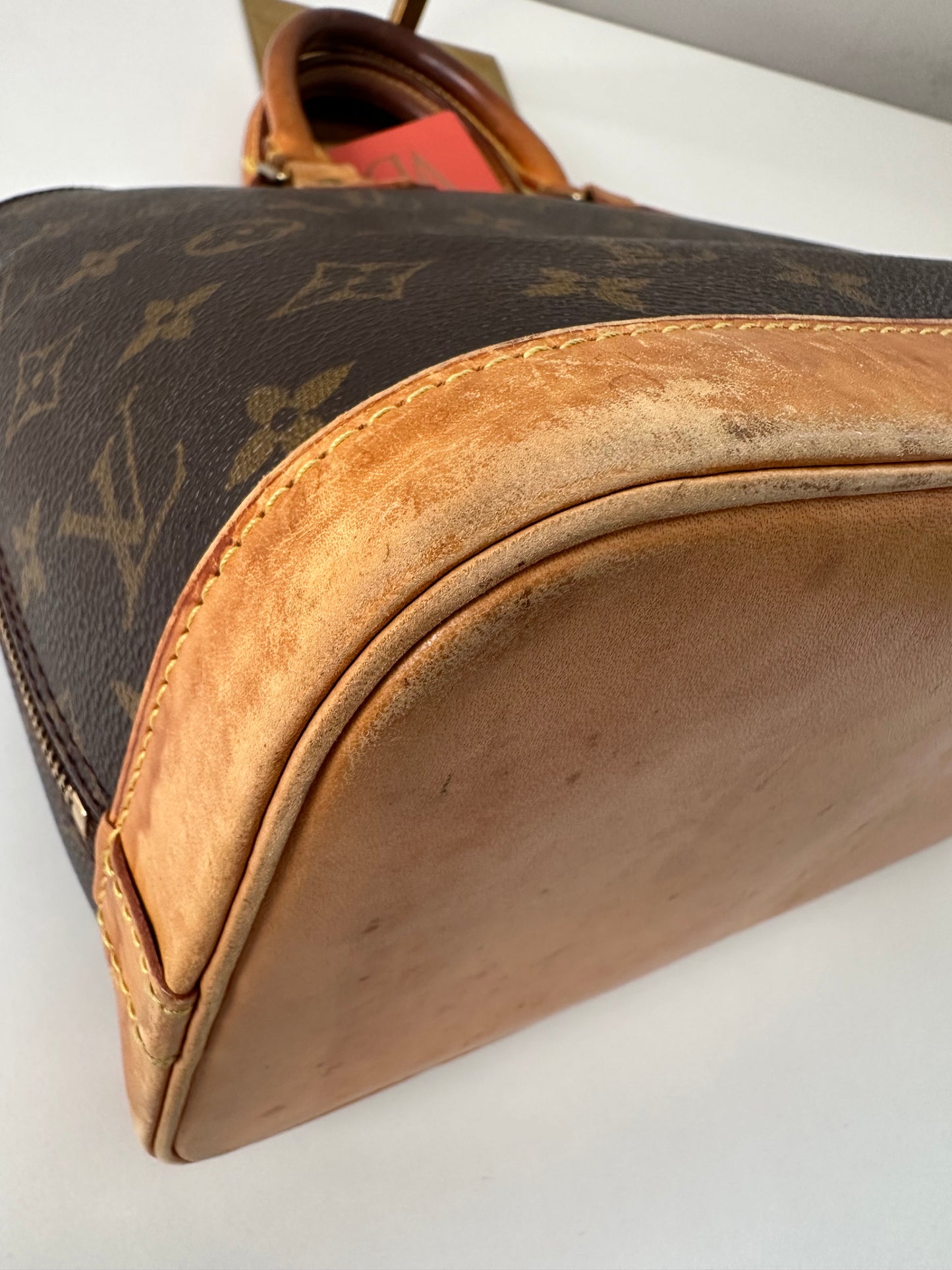 Louis Vuitton Alma