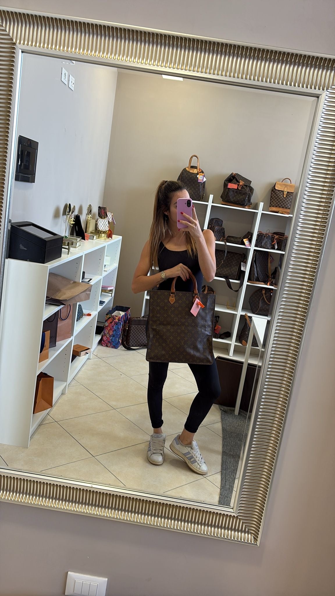Louis Vuitton Sac Plat