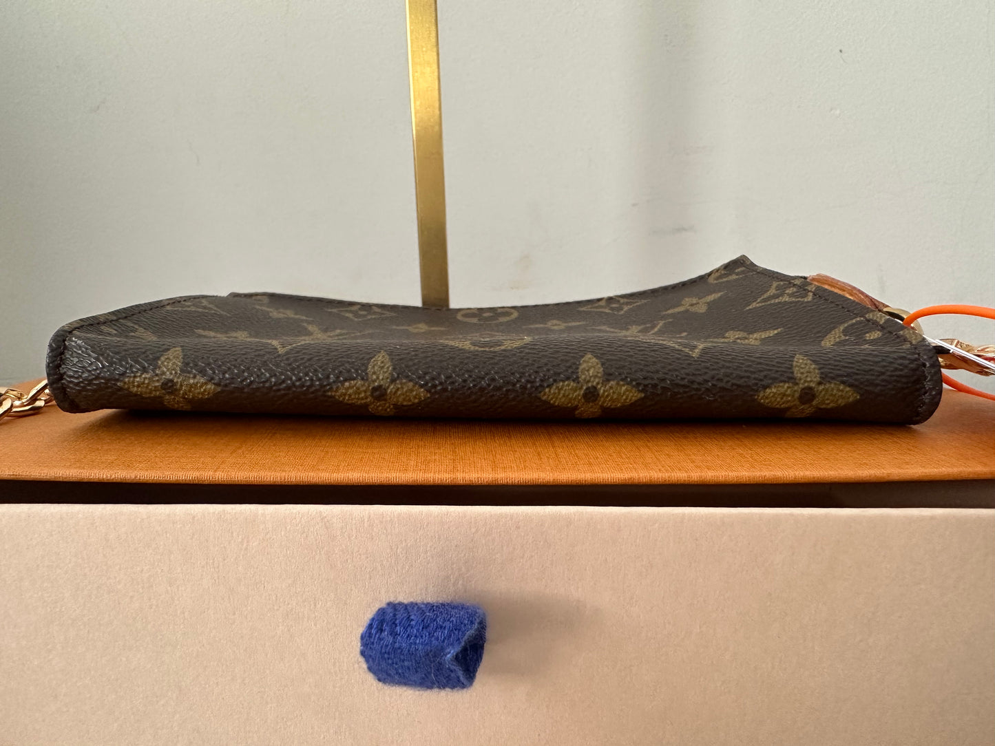 Louis Vuitton Pochette Bucket