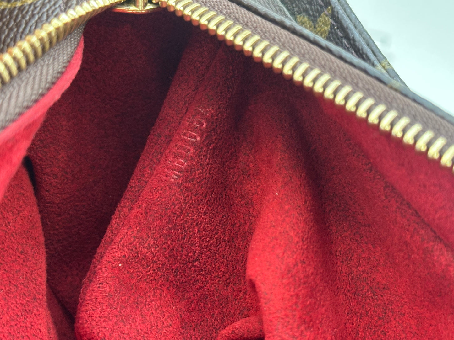 016931 - Louis Vuitton Multipli Cite