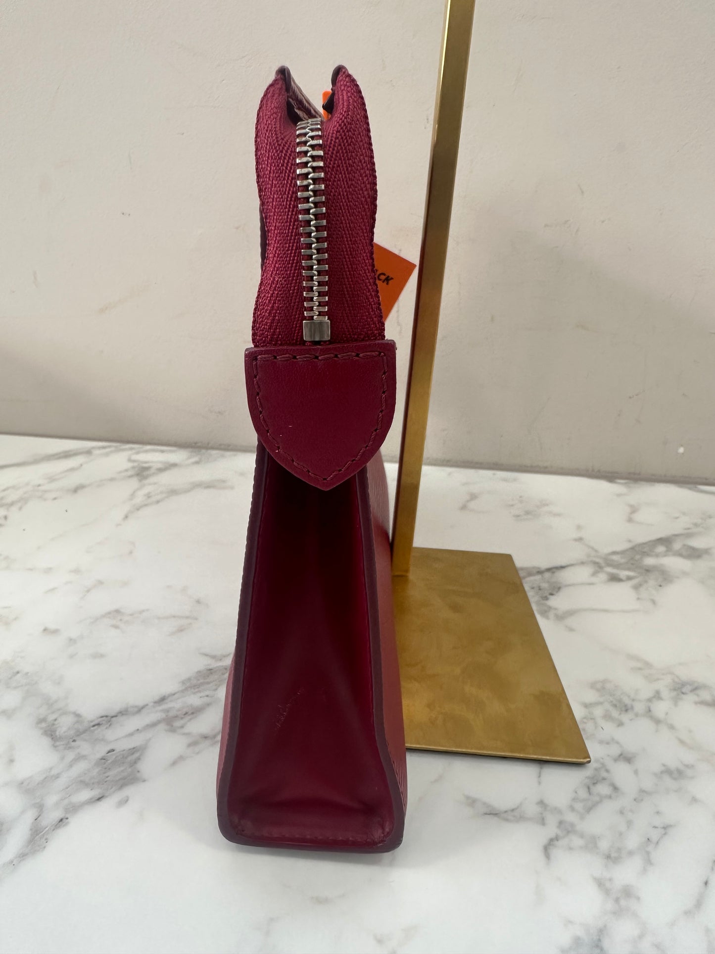 Louis Vuitton toilette